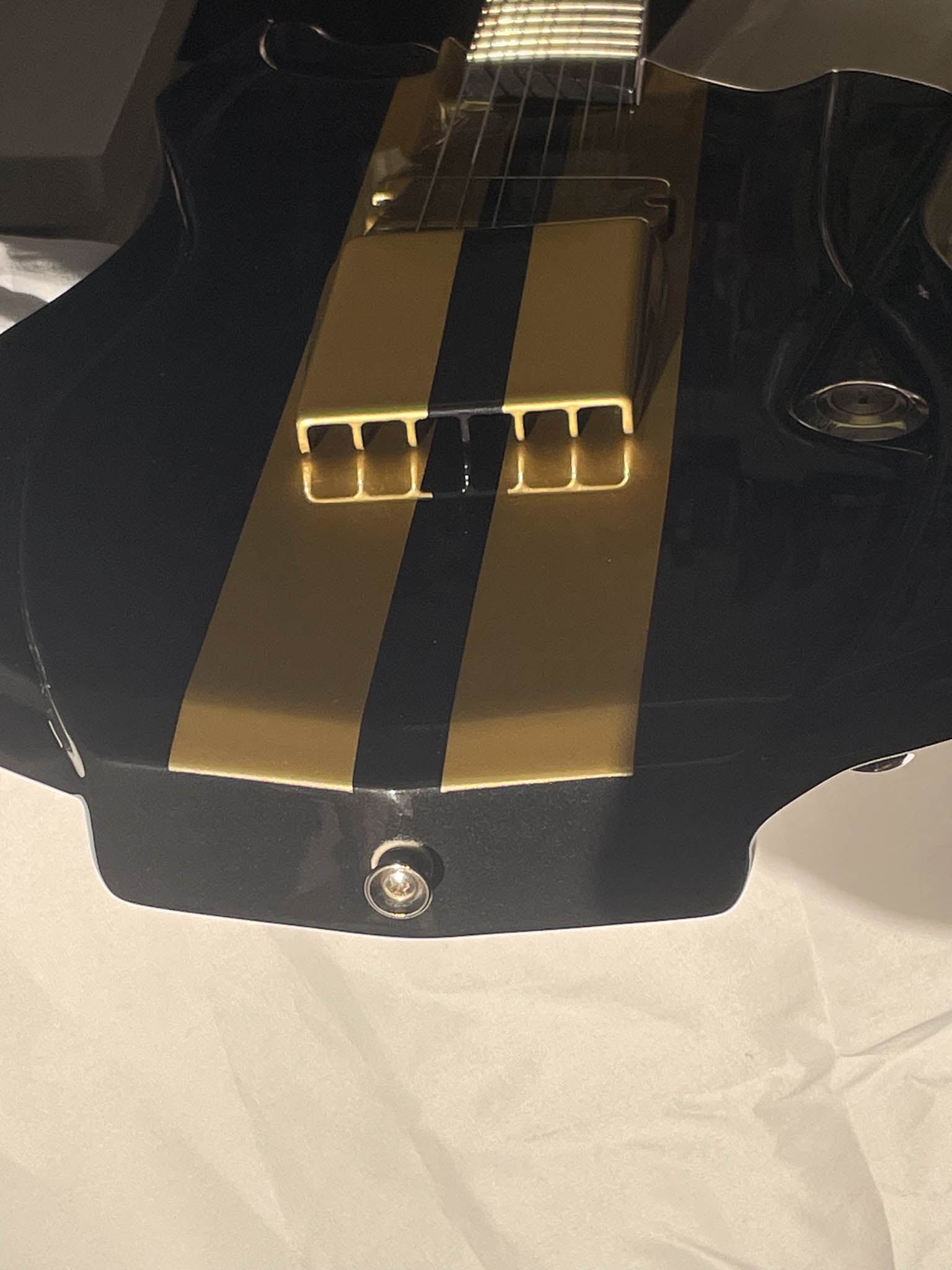 Wild Custom Guitars 1966 FORD MUSTANG GT350H