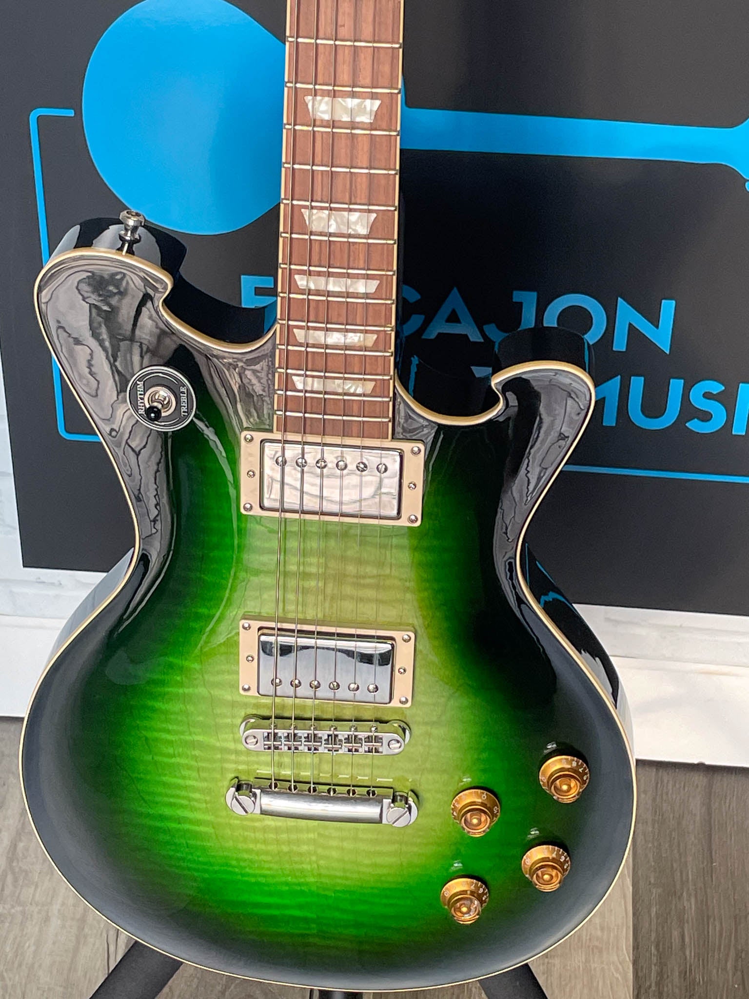 Wild Customs Baroness Green Burst