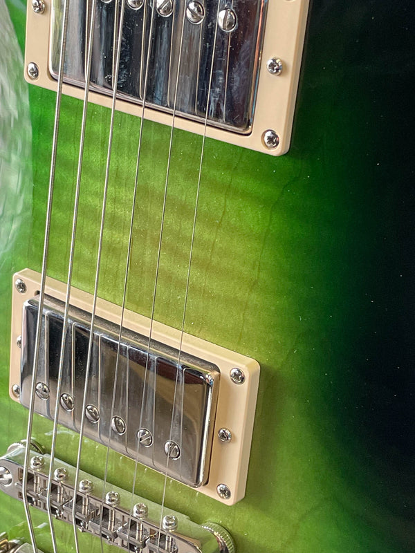 Wild Customs Baroness Green Burst