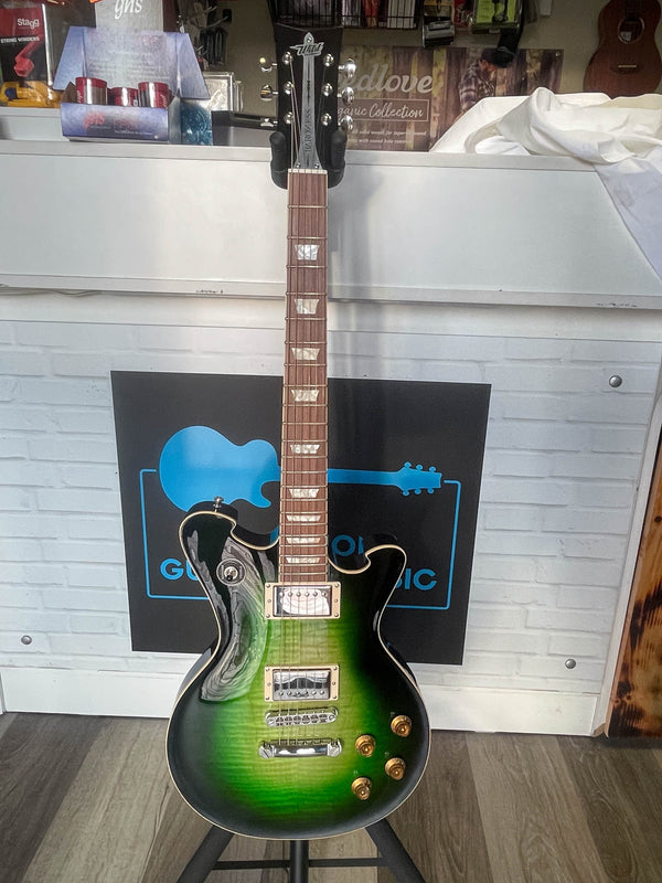 Wild Customs Baroness Green Burst