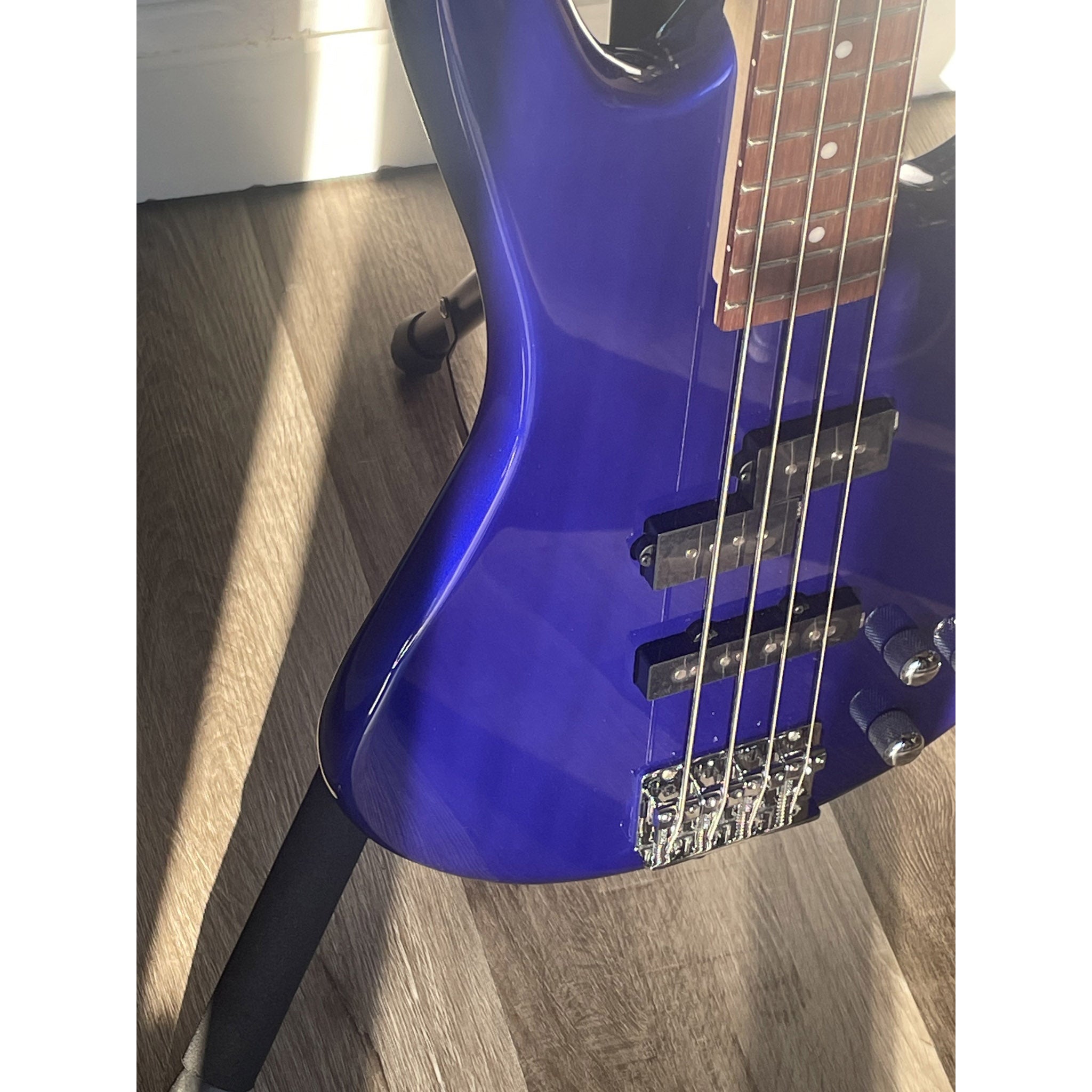 Ibanez GSR200 Gio SR 4-String Electric Bass