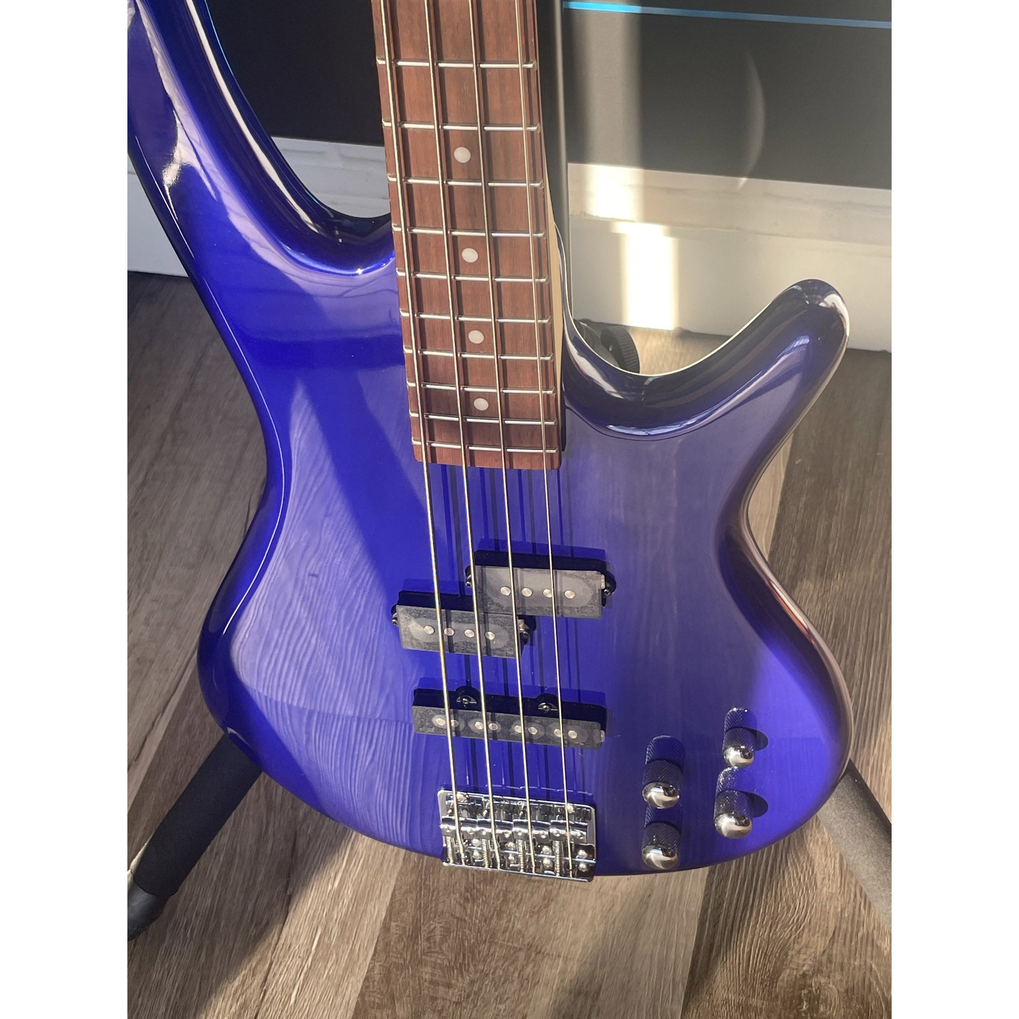 Ibanez GSR200 Gio SR 4-String Electric Bass