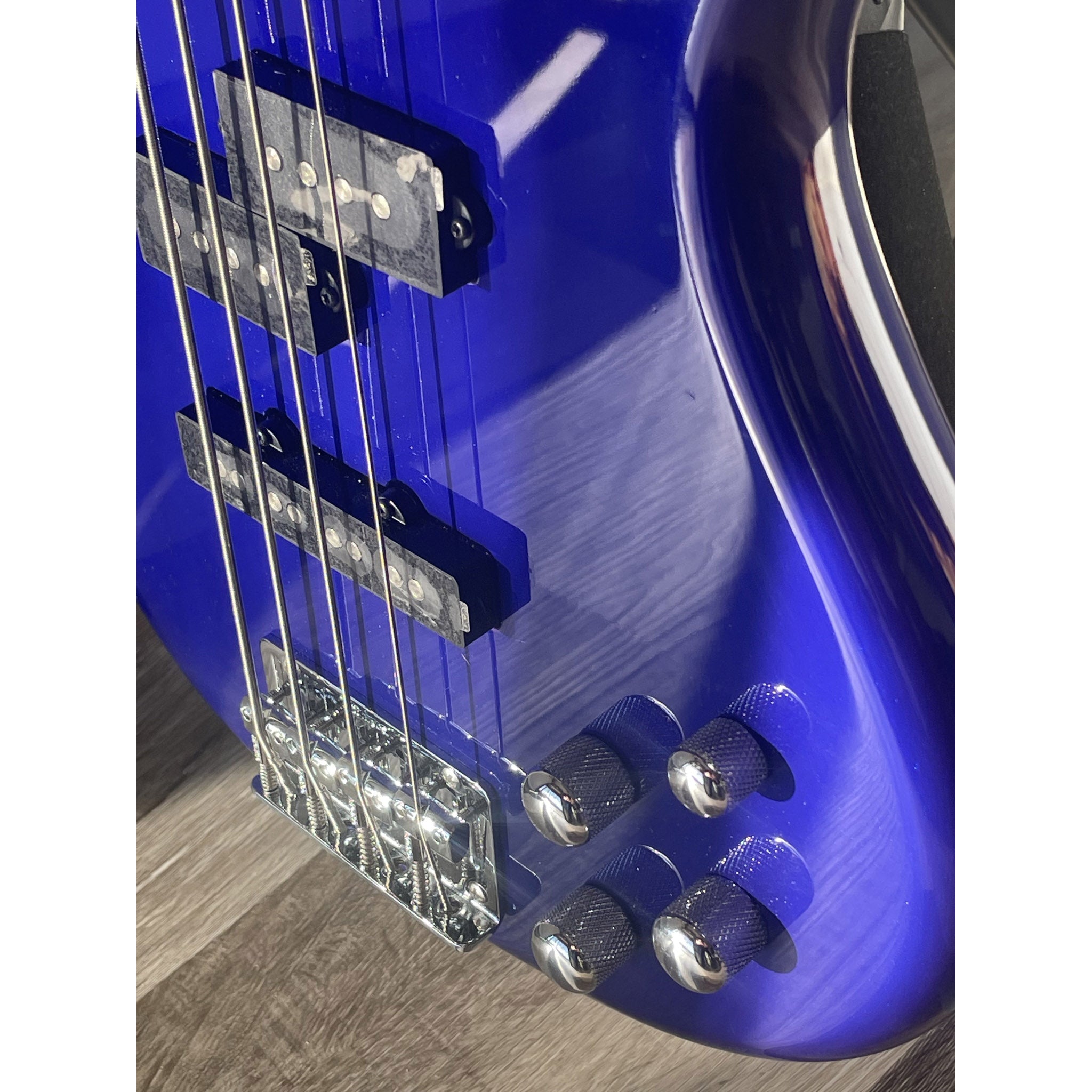 Ibanez GSR200 Gio SR 4-String Electric Bass