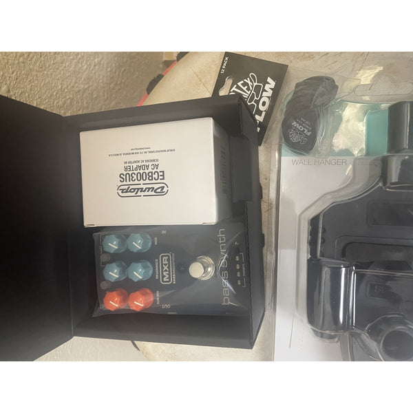 MXR Bass Synth Pedal (MB301) – Holiday Bundle w/ Stagg Wall Hanger & Tortex Flow Picks