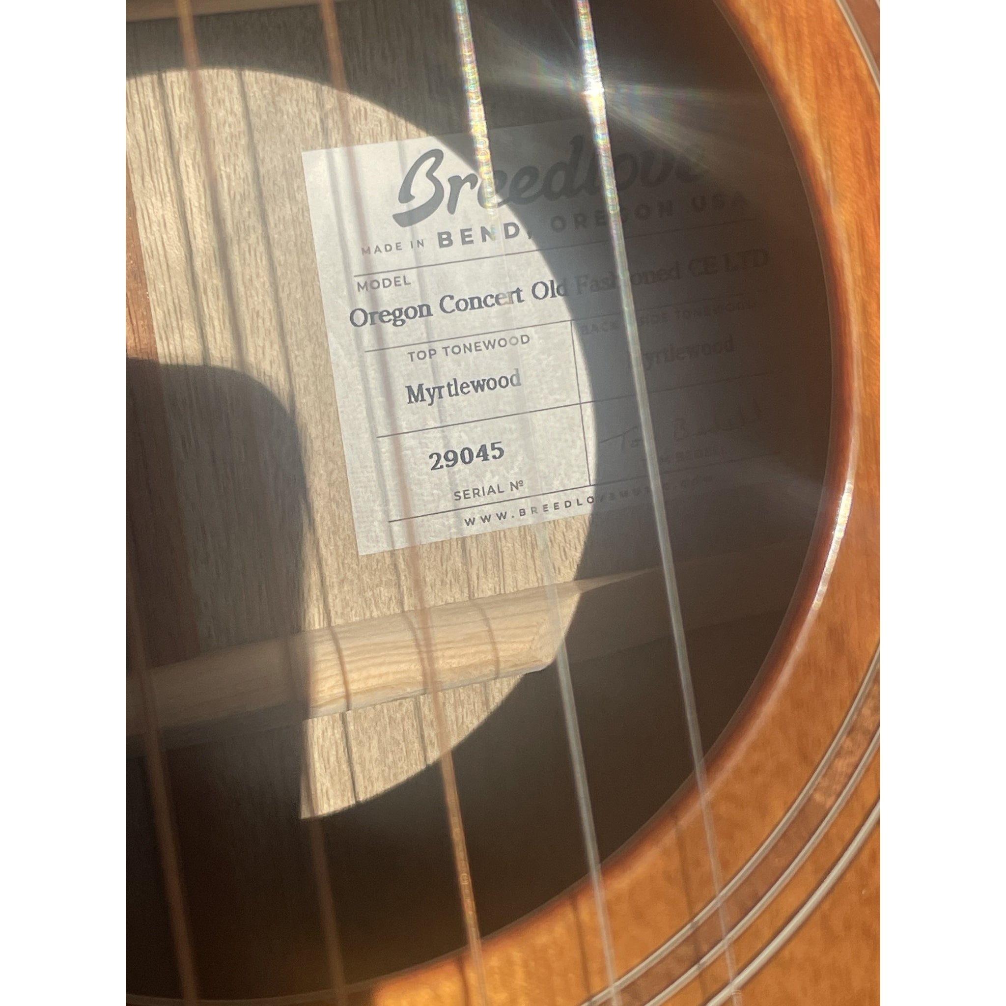 Breedlove USA Made Oregon Concert Old Fashioned CASE INCLUDED CE Myrtlewood-Myrtlewood