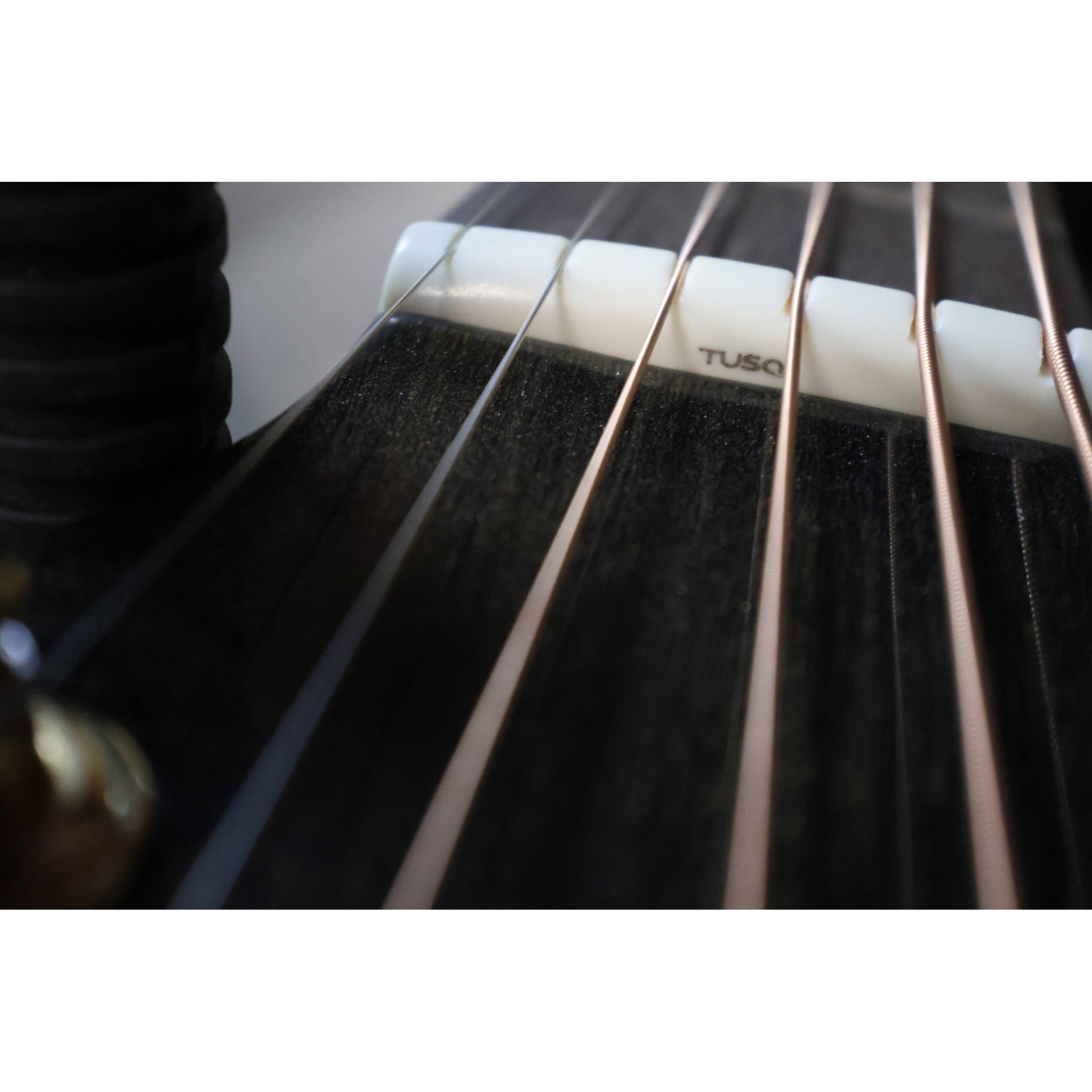 Breedlove Performer Pro Concert Thinline CE — All-Solid Spruce/Rosewood — Aged Toner (w/ Hardshell Case)
