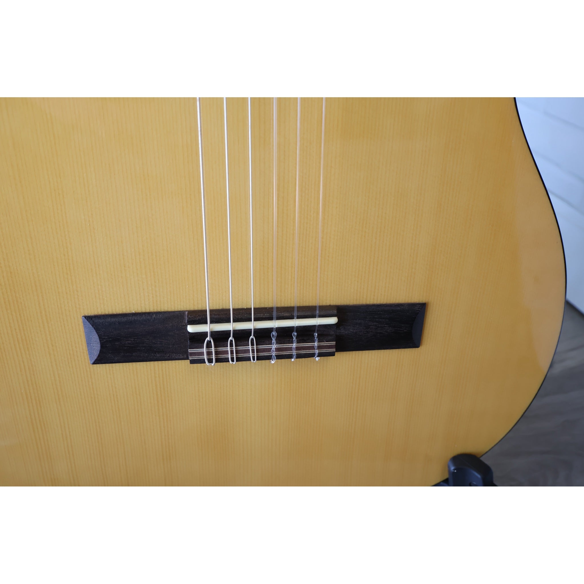 Córdoba C1 Gloss Classical Guitar with Gig Bag