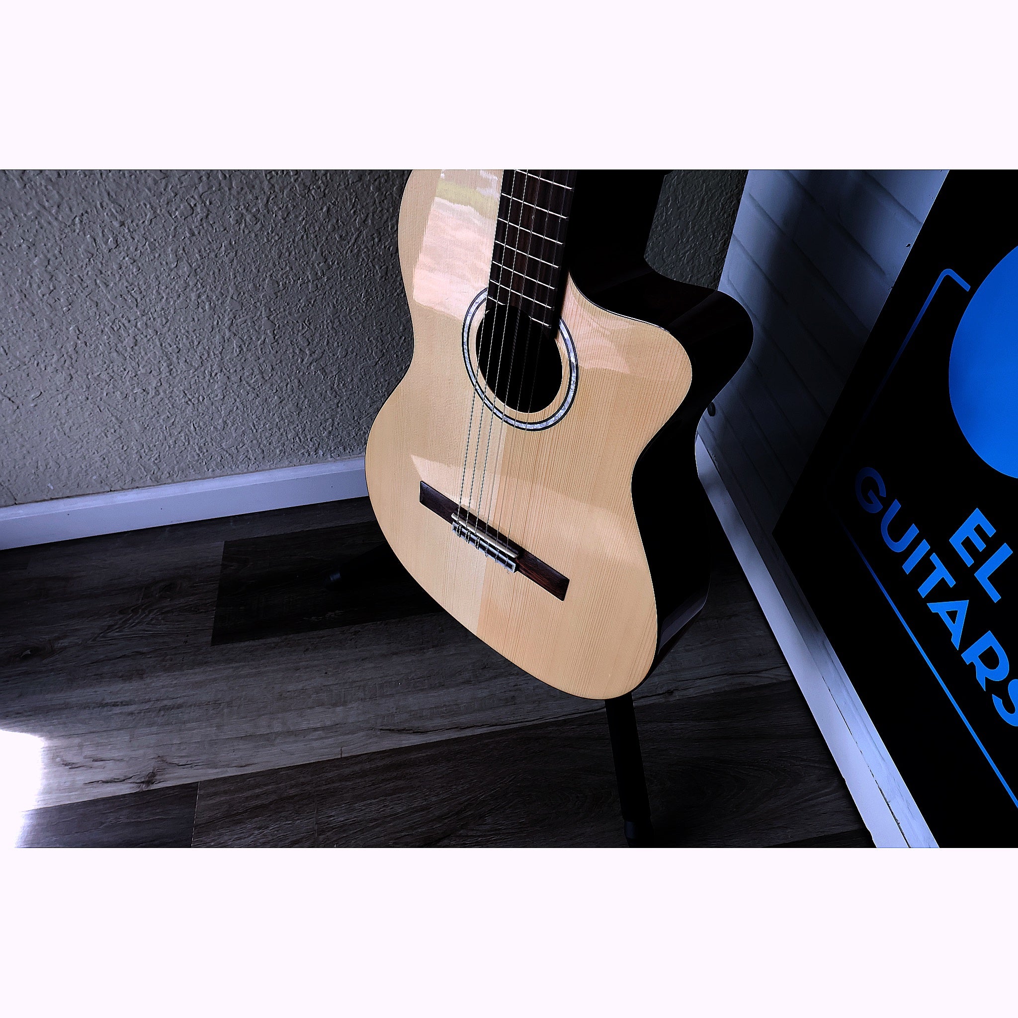 Córdoba Fusion 5 Nylon String Crossover Classical Guitar front ECGMusic.com
