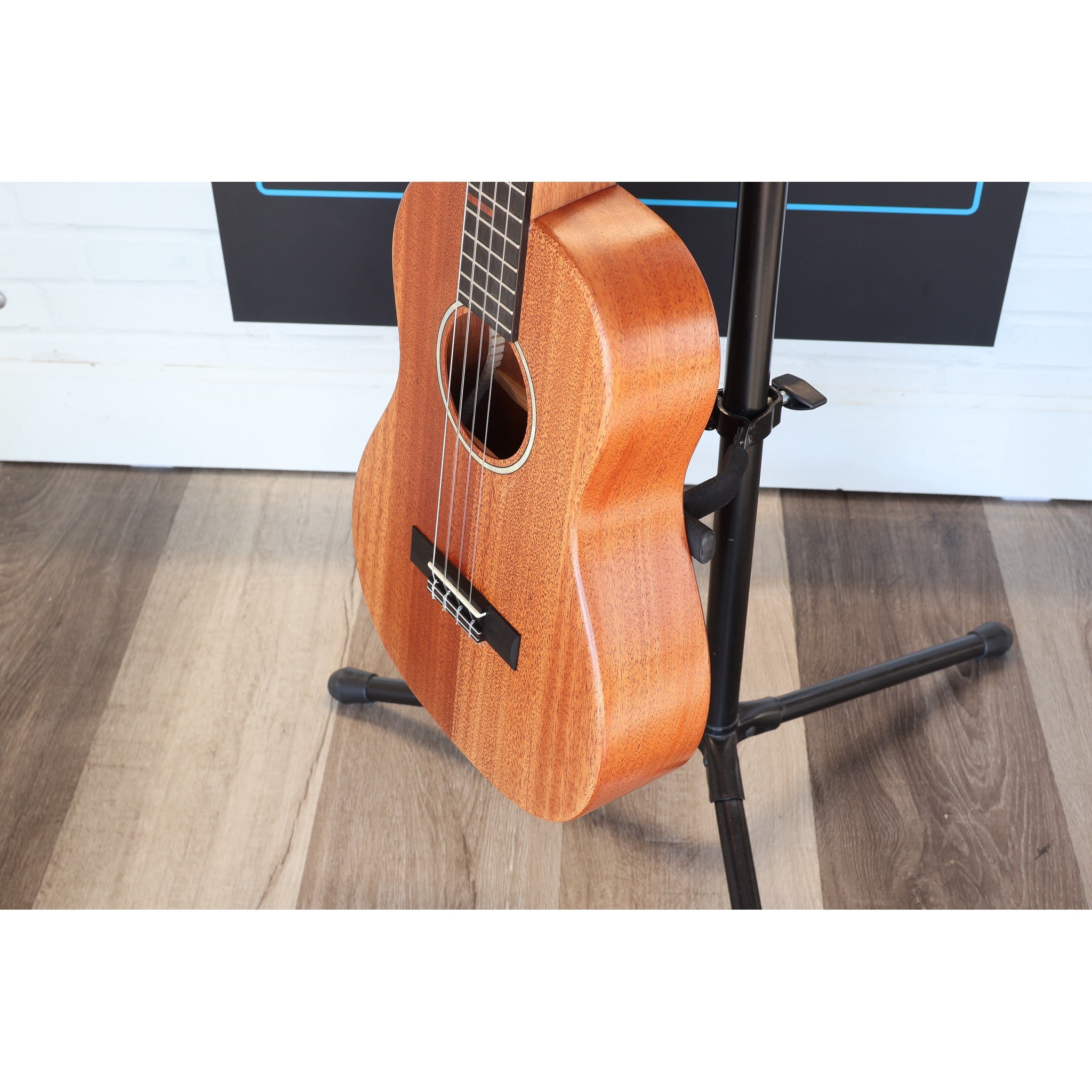 Kala All Solid Mahogany Waterfall Baritone Ukulele - KA-WF-AMHG-B_W/BAG