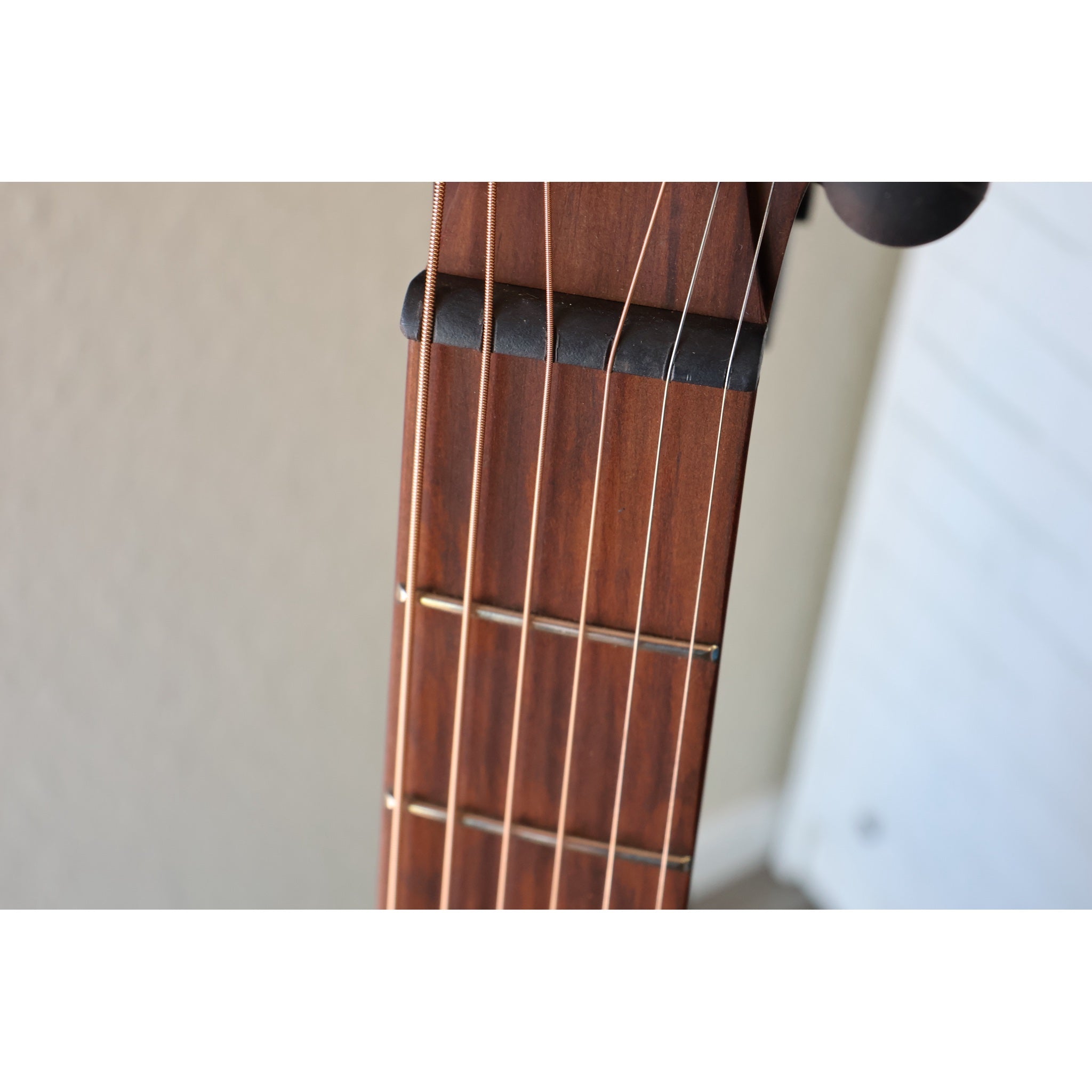 LAG T118ACE-BRS Auditorium Cutaway Acoustic-Electric Guitar Brown Shadow