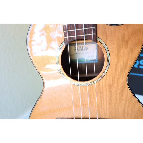 Kala KA-SCAC-T-CE Solid Cedar Top Acacia Tenor Cutaway Acoustic-Electric Ukulele with Fishman Kula EQ