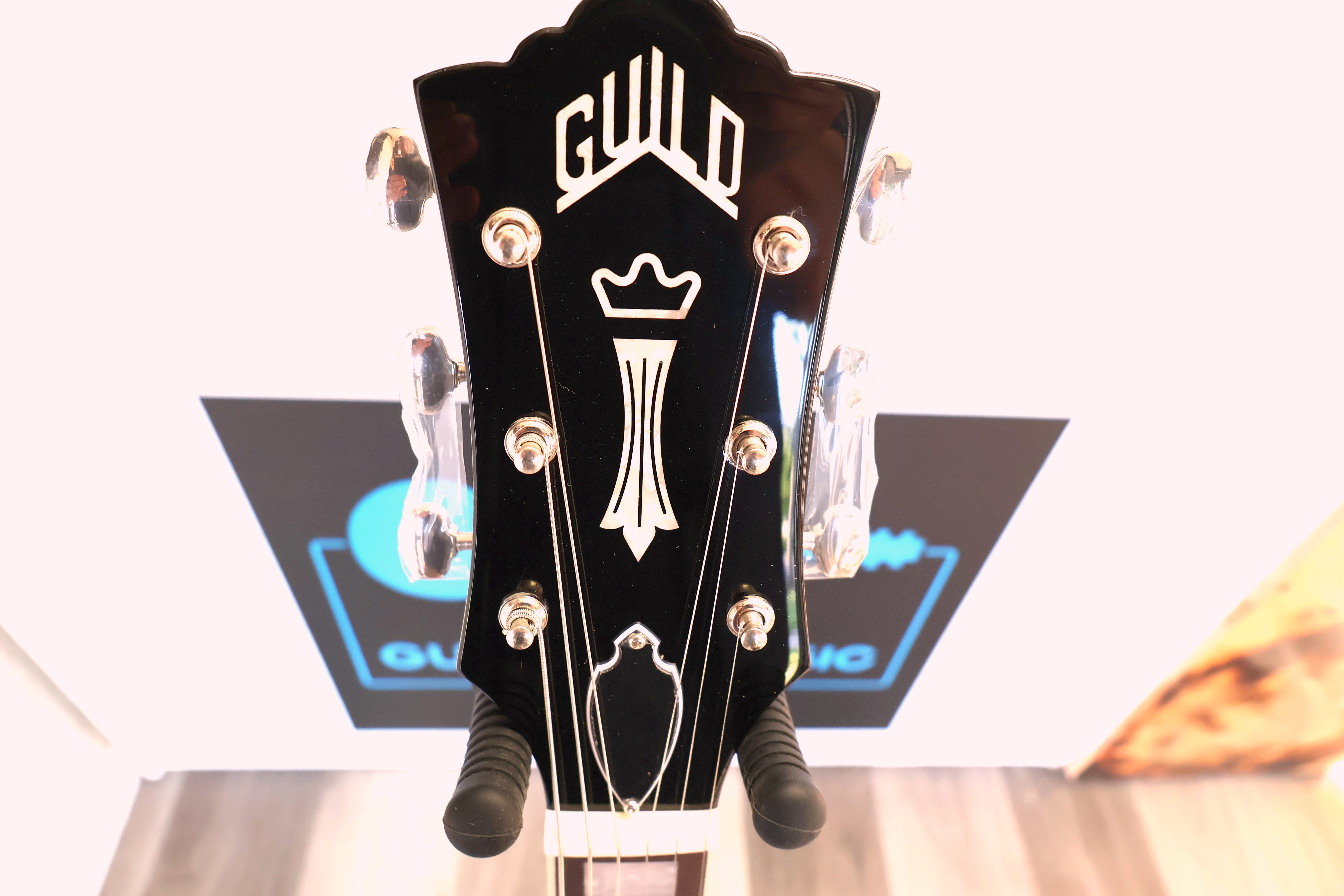 Guild Polara Deluxe Kingswood Green Electric Guitar