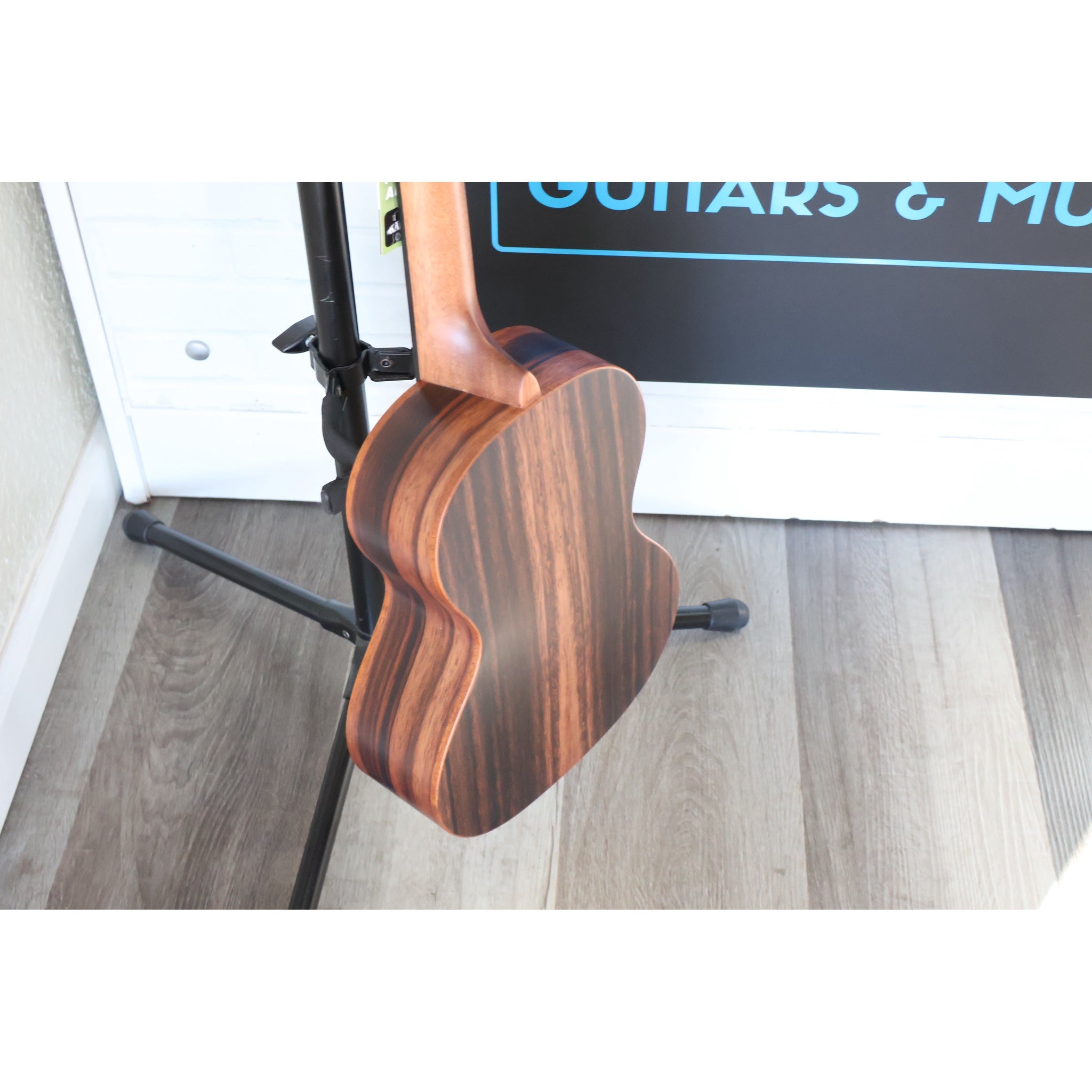 Kala Solid Spruce Top Striped Ebony Tenor Ukulele – KA-SSEBY-T