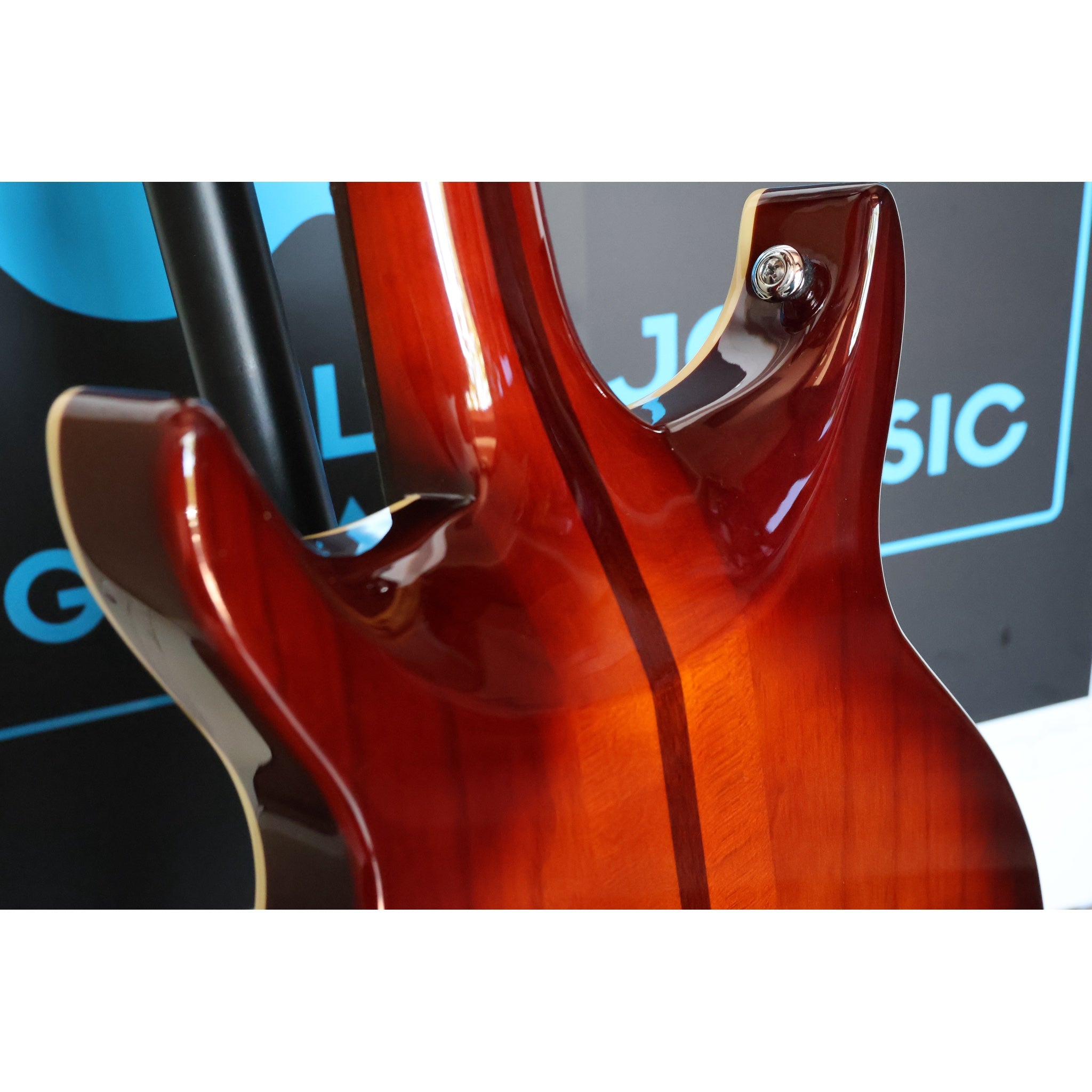 Washburn Wing Series Hawk H10TS-U – Tobacco Sunburst – In Stock