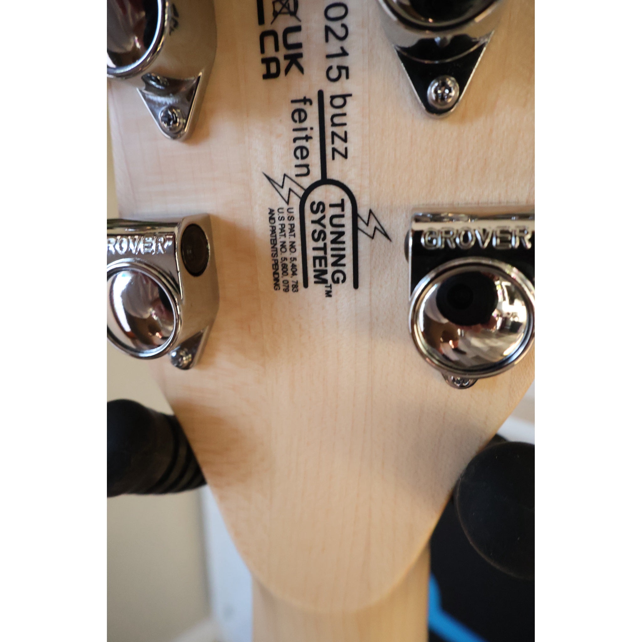 Washburn Wing Series Raven R5CB-U Electric Guitar – Cherry Burst