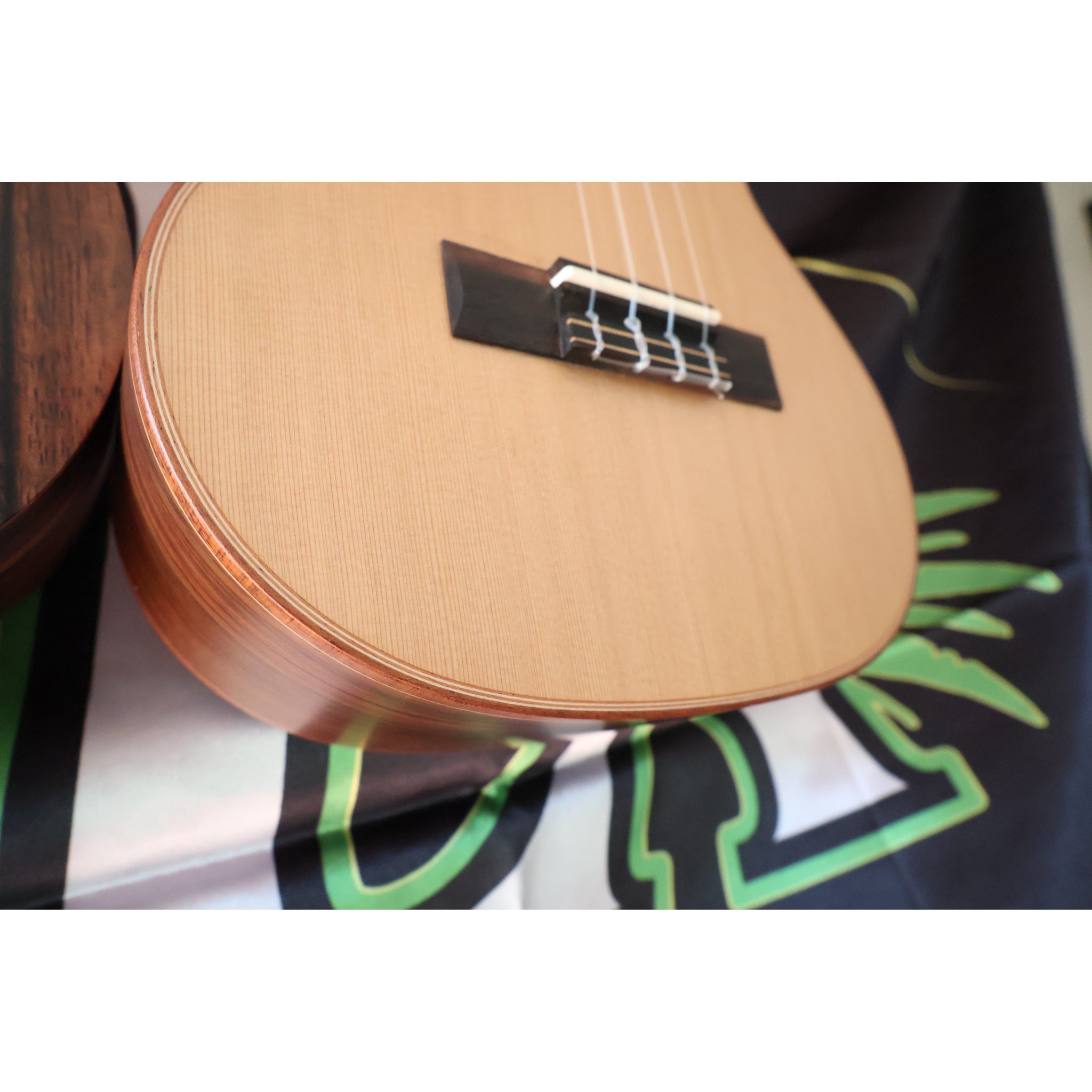 Kala Solid Cedar Top Pau Ferro Tenor Ukulele – KA-ASCP-T
