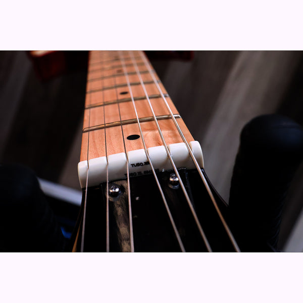Washburn Wing Series Raven R5CB-U Electric Guitar – Cherry Burst