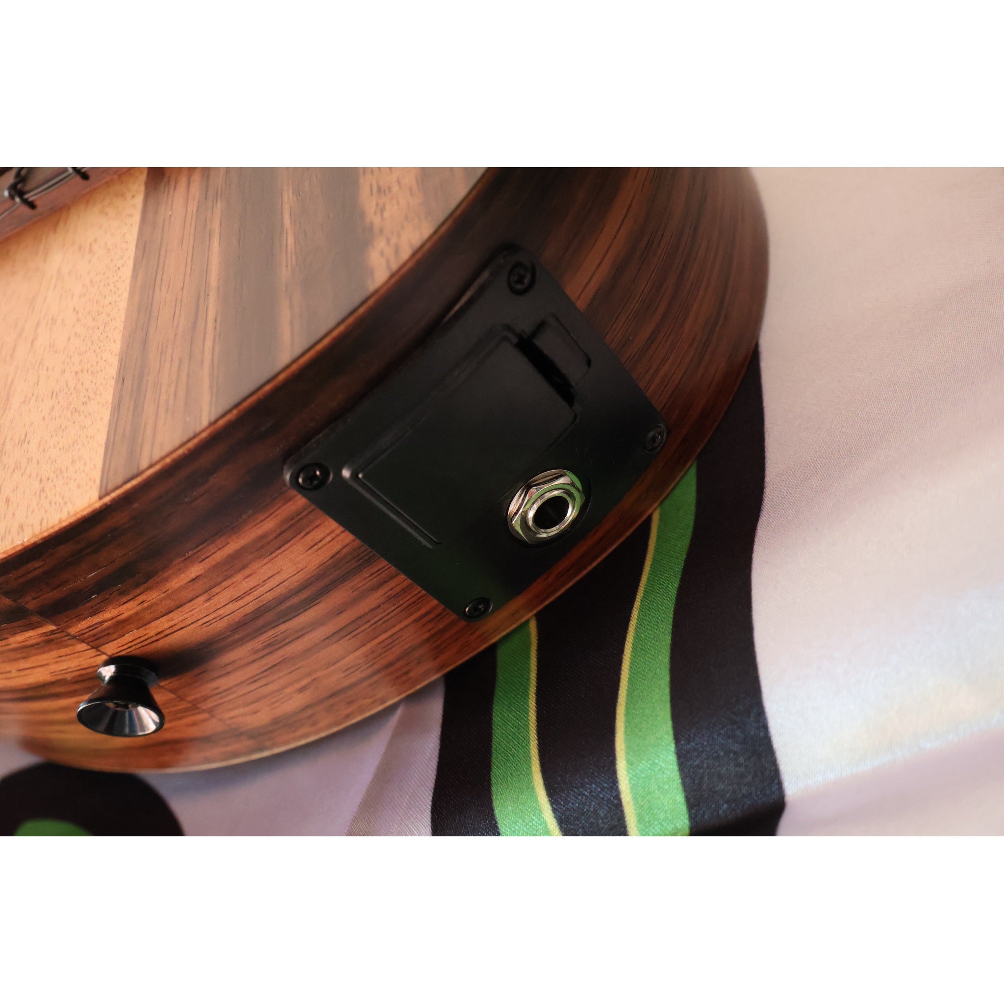 Kala Amara Tri-Top Tenor Ukulele with Cutaway & EQ – KA-AM-T-CE
