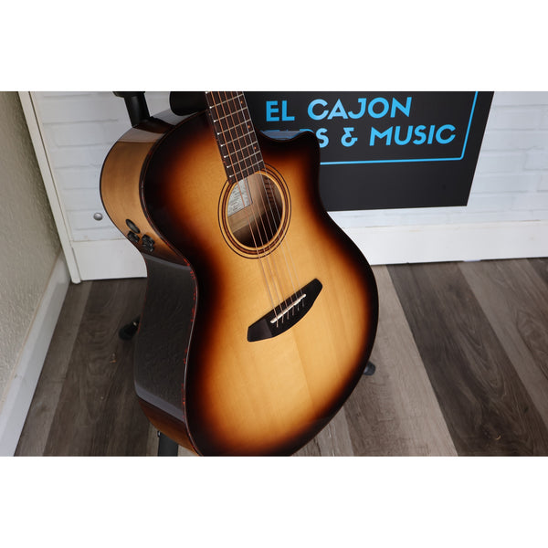 Breedlove Artista Pro Concerto CE Acoustic-Electric Guitar – Burnt Amber