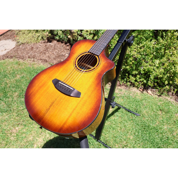 Breedlove Pursuit Exotic S Companion Tiger's Eye CE Myrtlewood-Myrtlewood — CC250205209