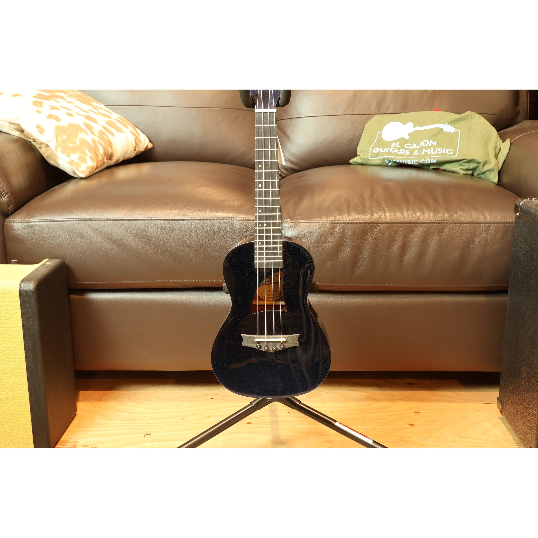 Eddy Finn Ocean King Concert Ukulele with Deluxe Gig Bag – Poseidon Blue Color-Shift (EFOK-PB)