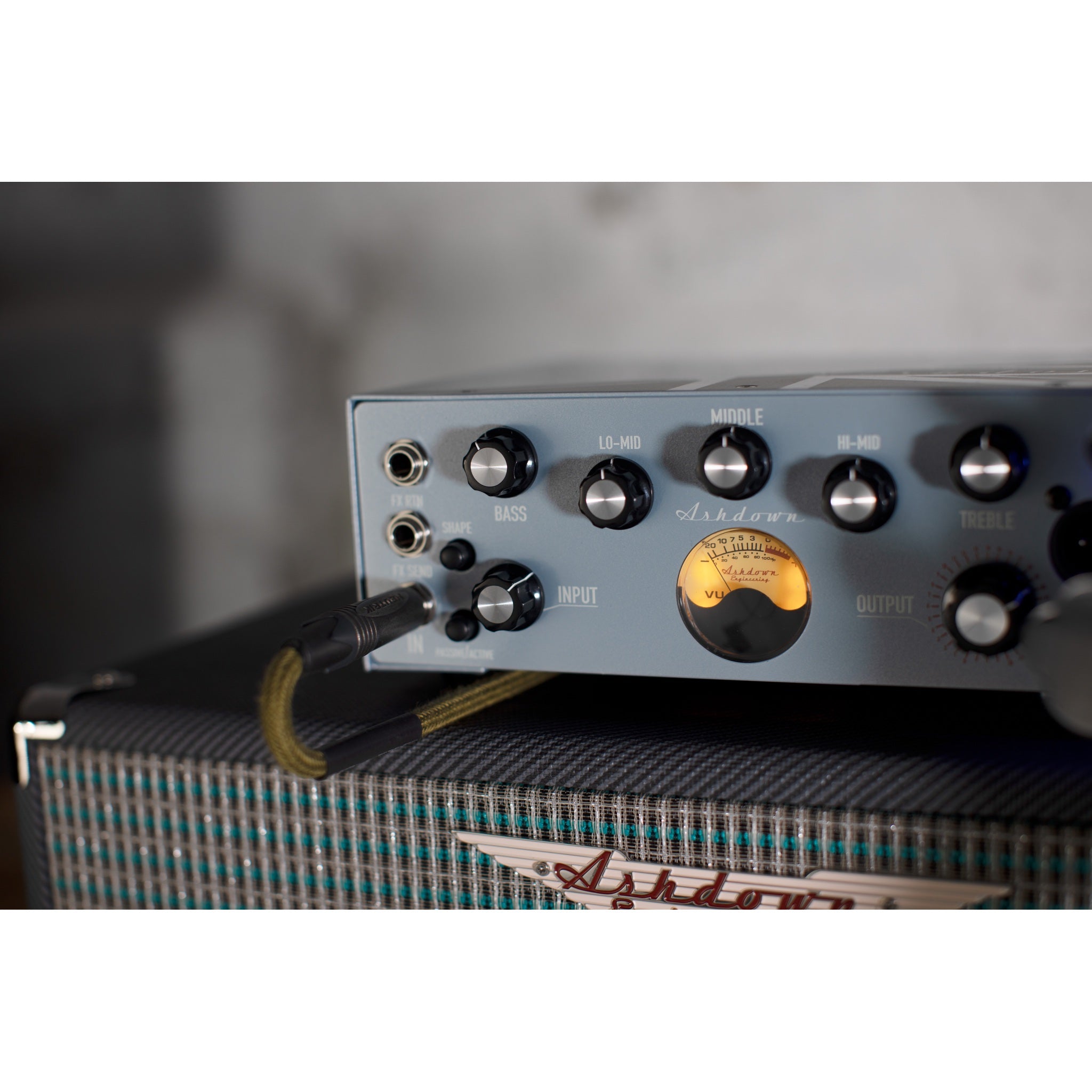 Ashdown UK-OBM-500 Original Bass Magnifier 500W Bass Head