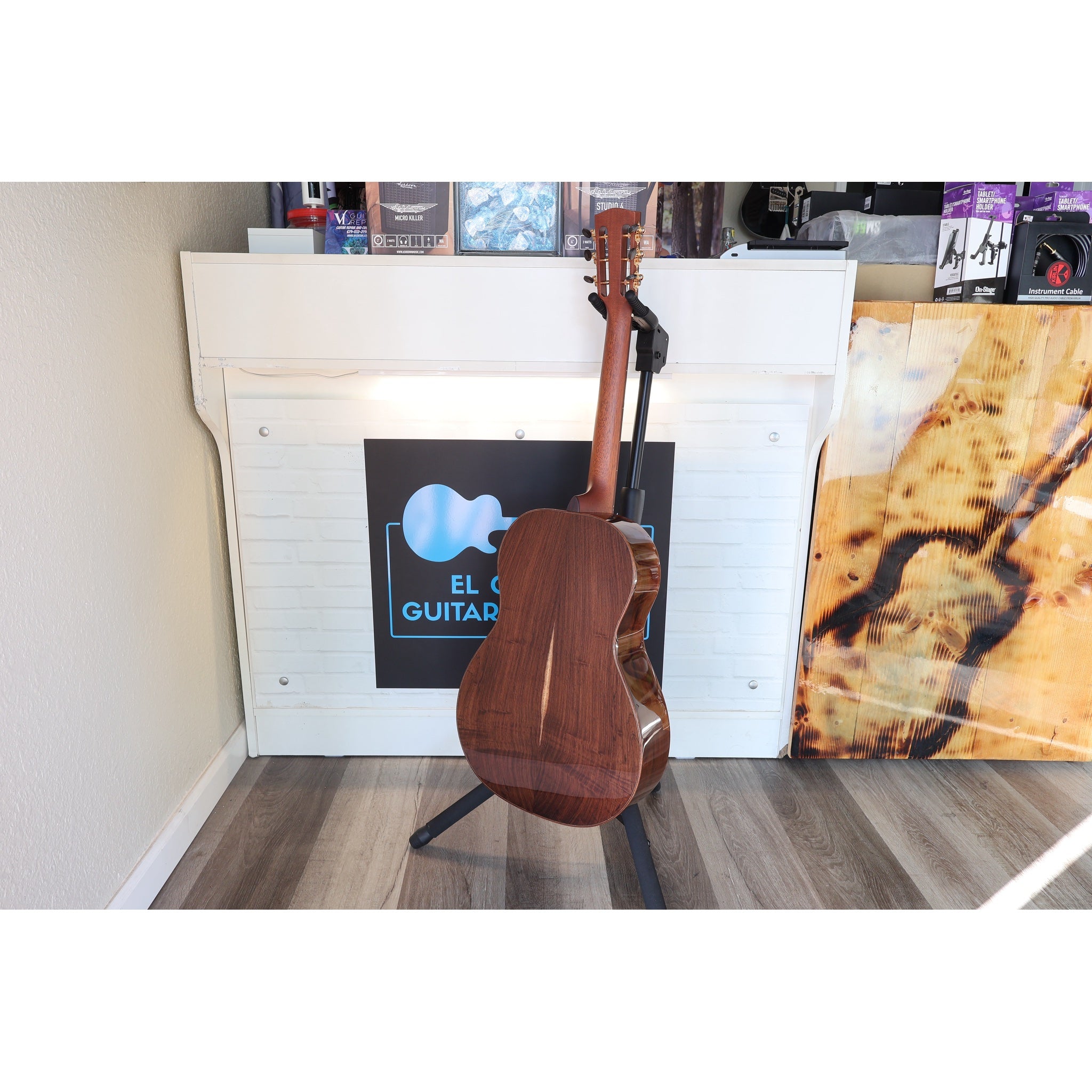 Bedell Bahia Parlor Adirondack Spruce & Brazilian Rosewood Acoustic Guitar – Tea Burst