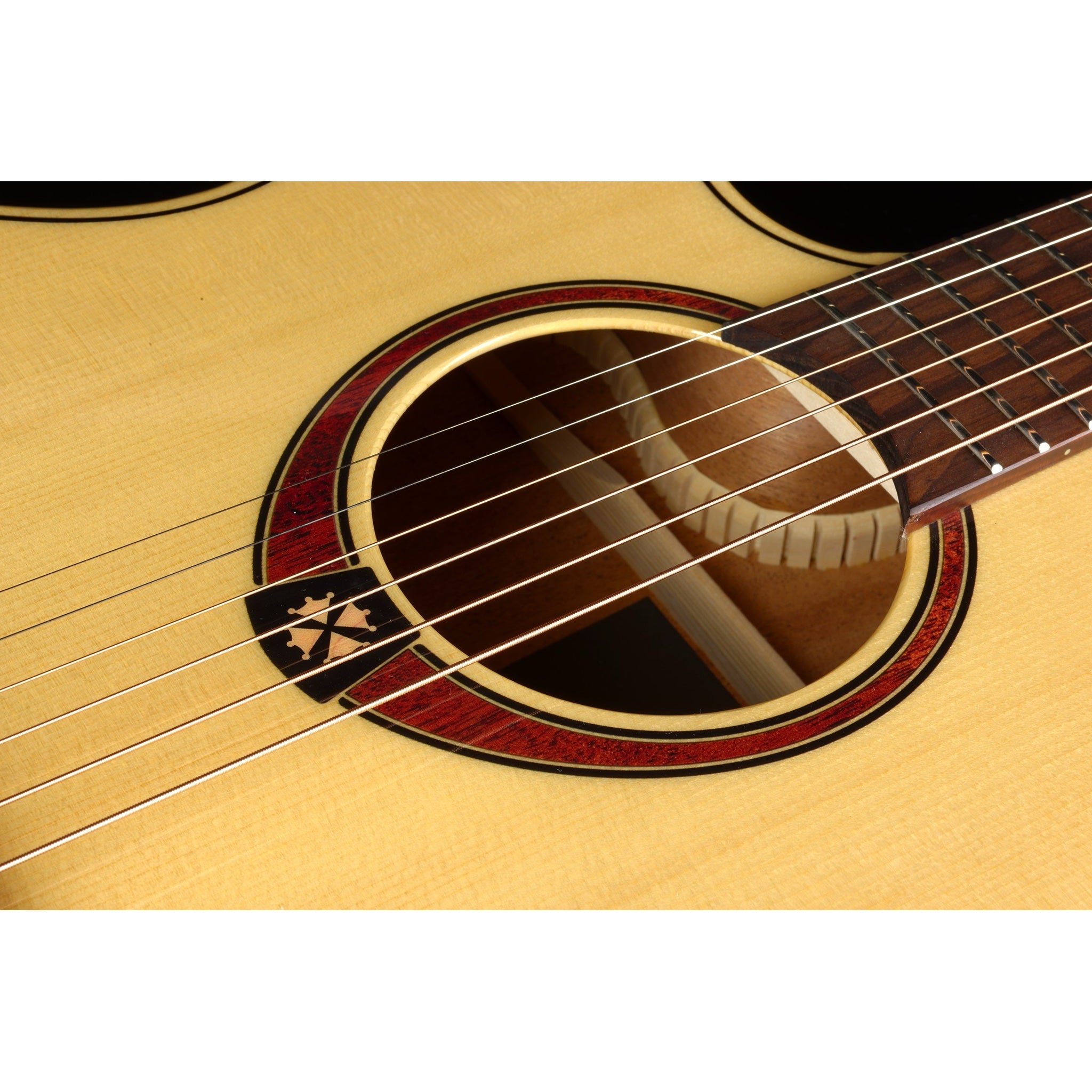 Lâg TL88ACE soundhole rosette and solid Engelmann spruce top close-up