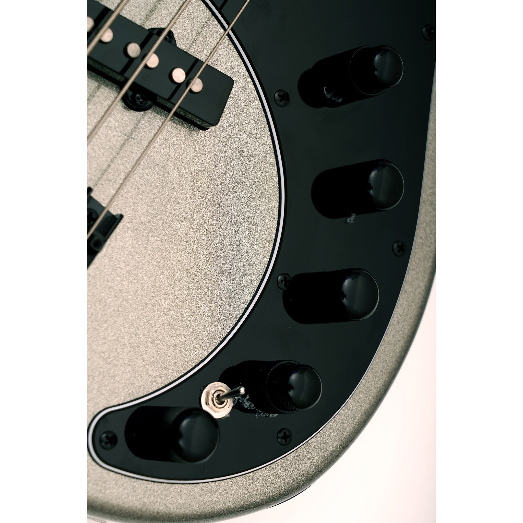 Tagima Predator 5 UQ multiscale 5-string bass in Metallic Deep Silver - image 4