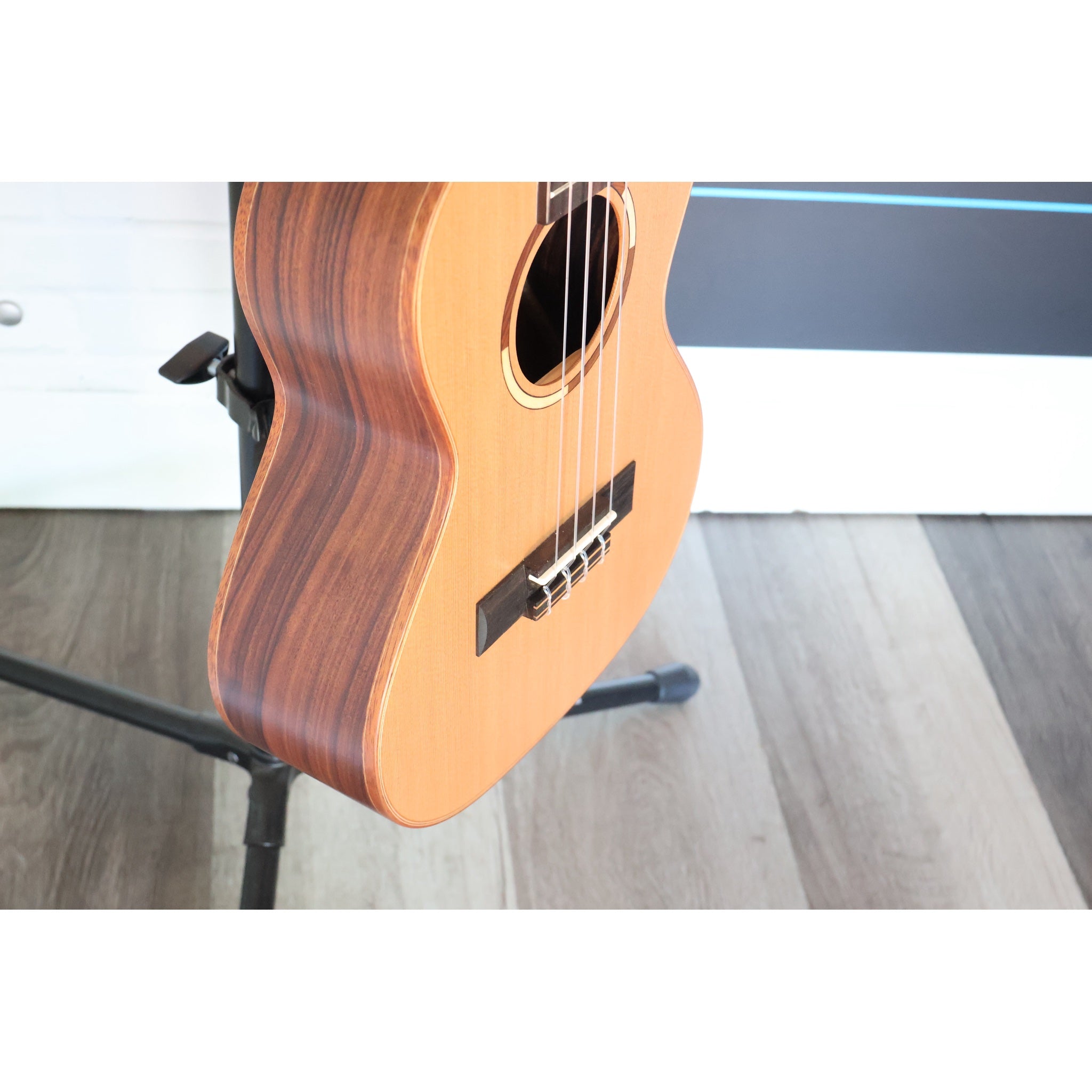 Kala Solid Cedar Top Pau Ferro Tenor Ukulele – KA-ASCP-T