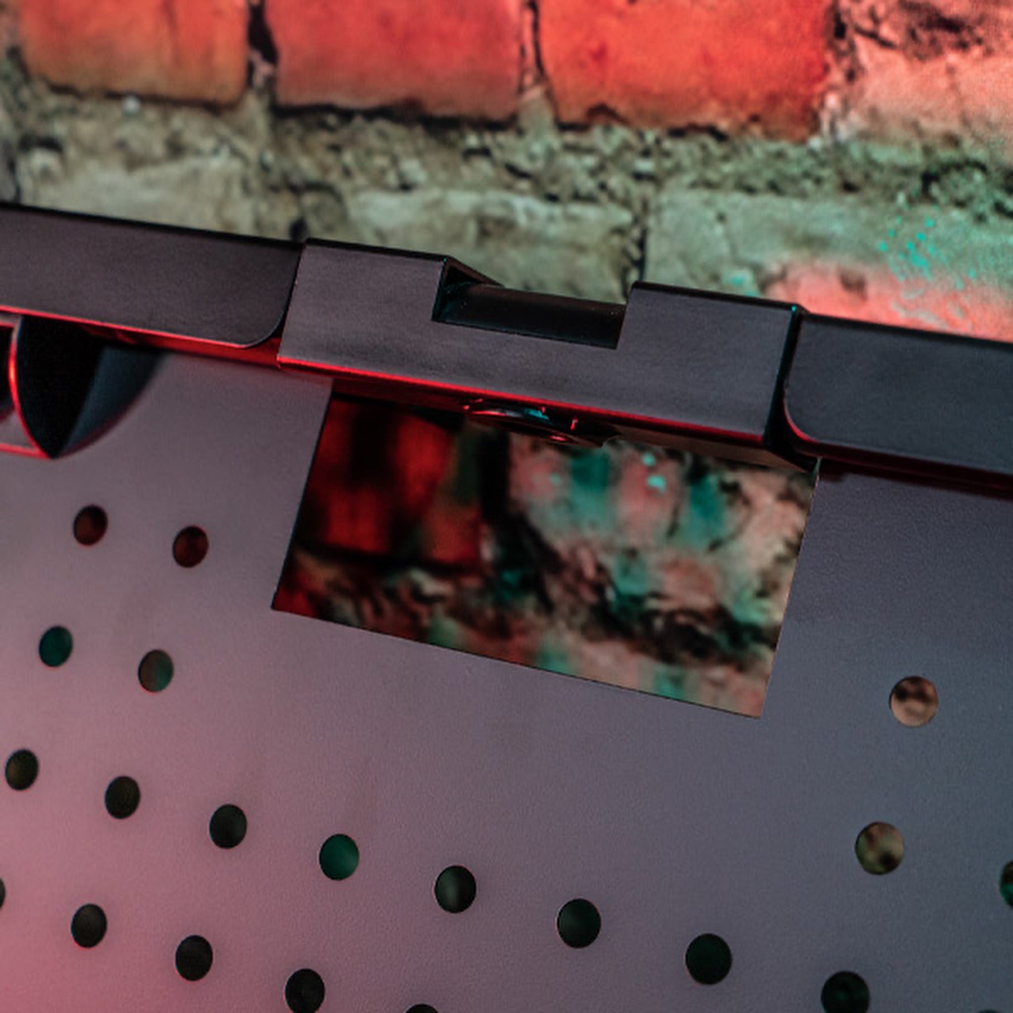 Quik Lok DJ233 DJ Performance Workstation with Perforated Shelf