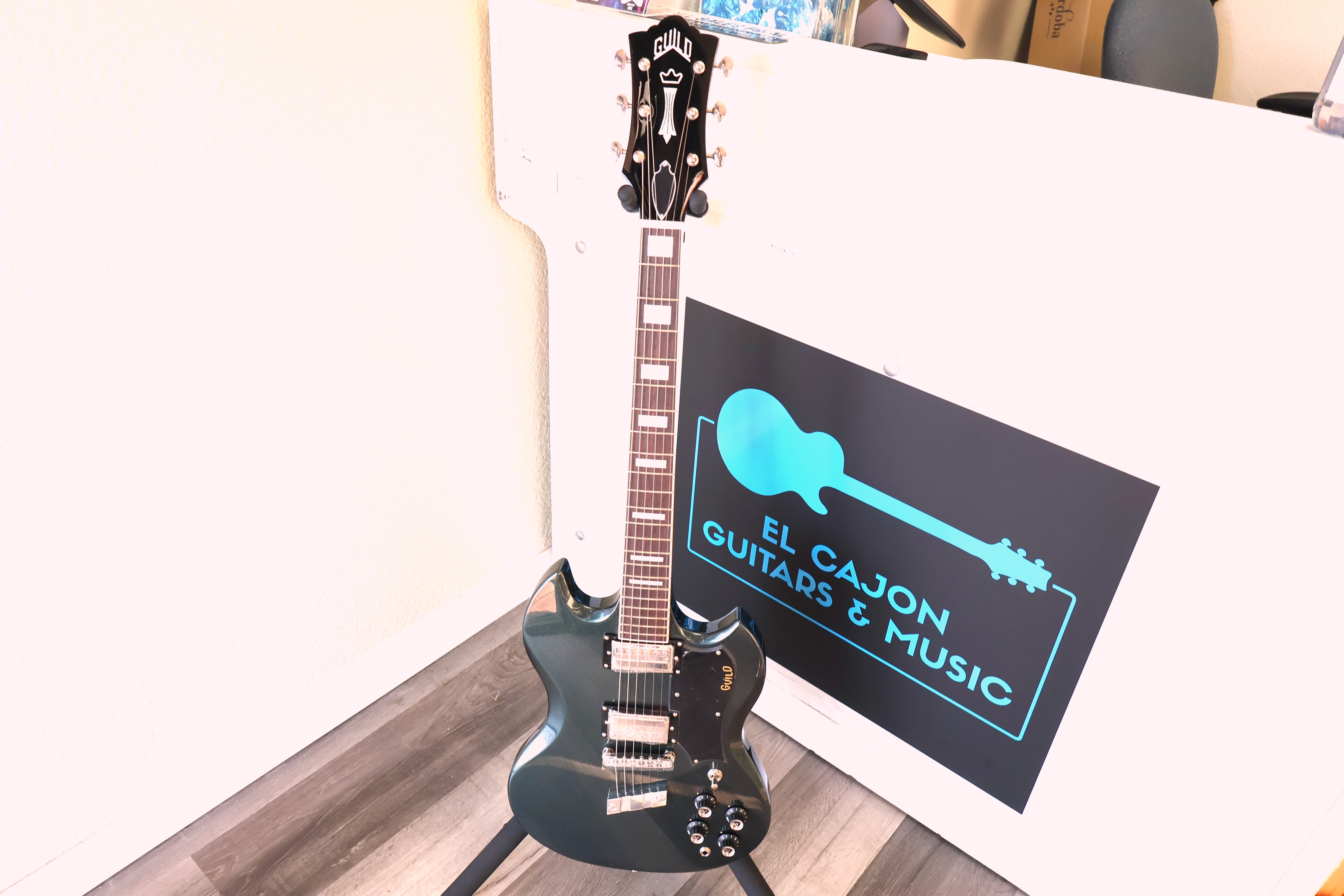 Guild Polara Deluxe Kingswood Green Electric Guitar