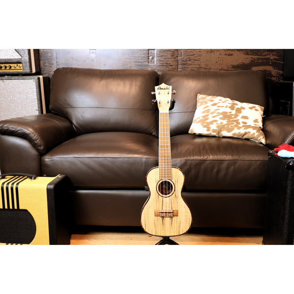 Amahi UK770C Concert Ukulele – Spalted Maple with Gig Bag