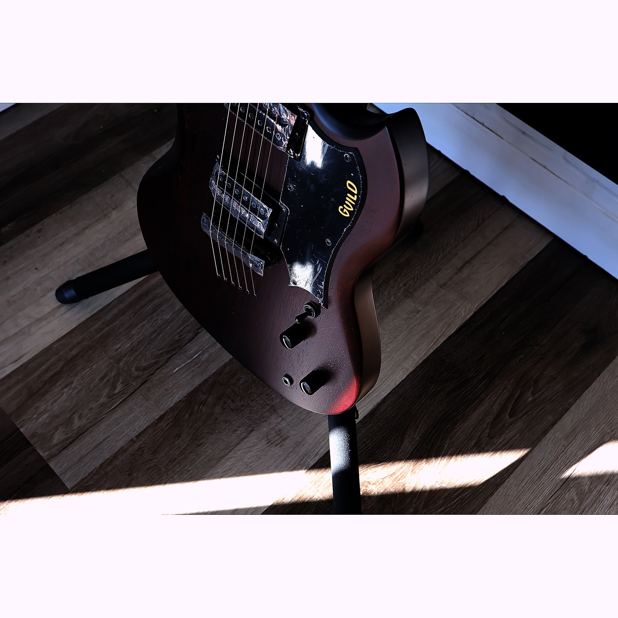 Guild Polara Night Edition Vintage Walnut Electric Guitar
