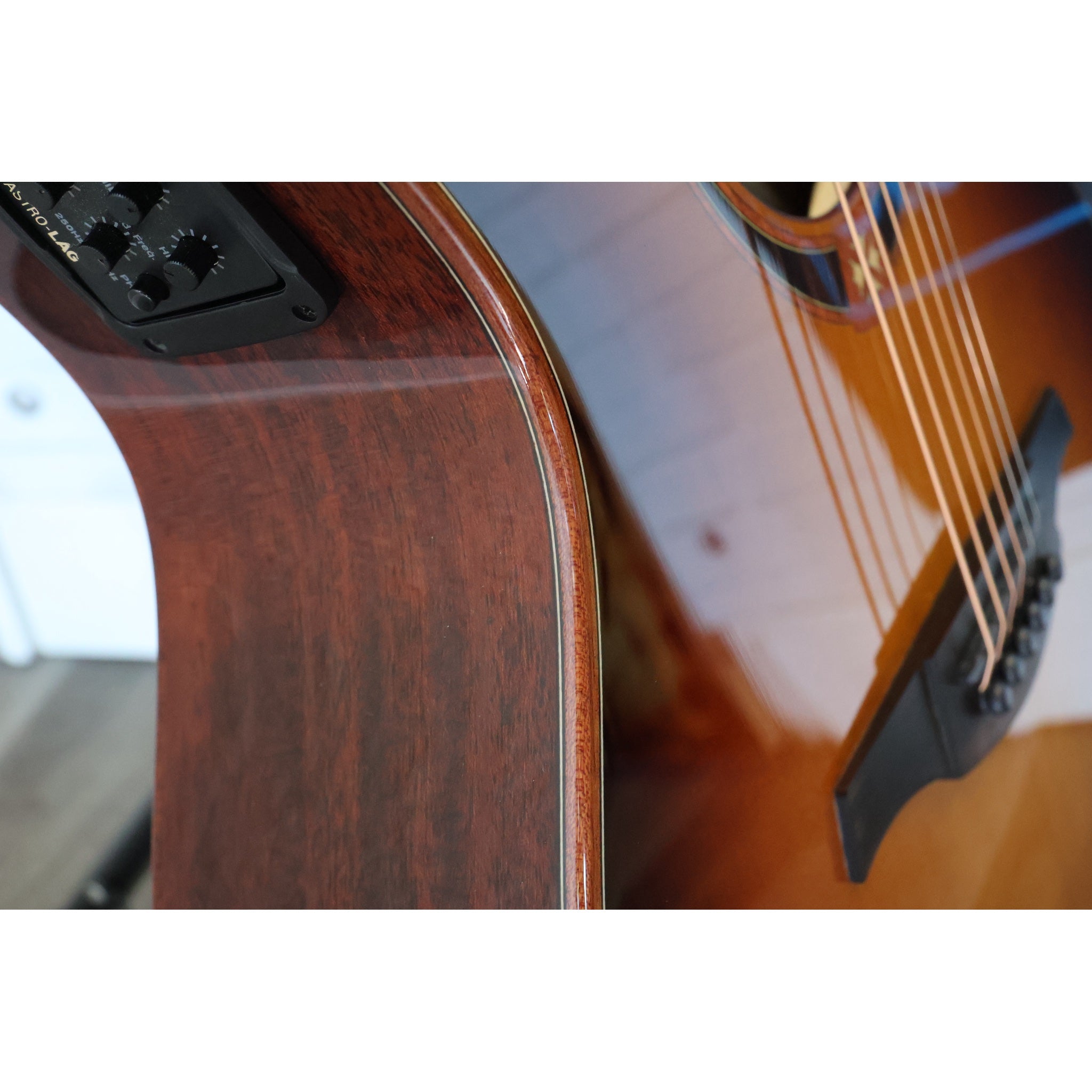 LAG T118ACE-BRS Auditorium Cutaway Acoustic-Electric Guitar Brown Shadow