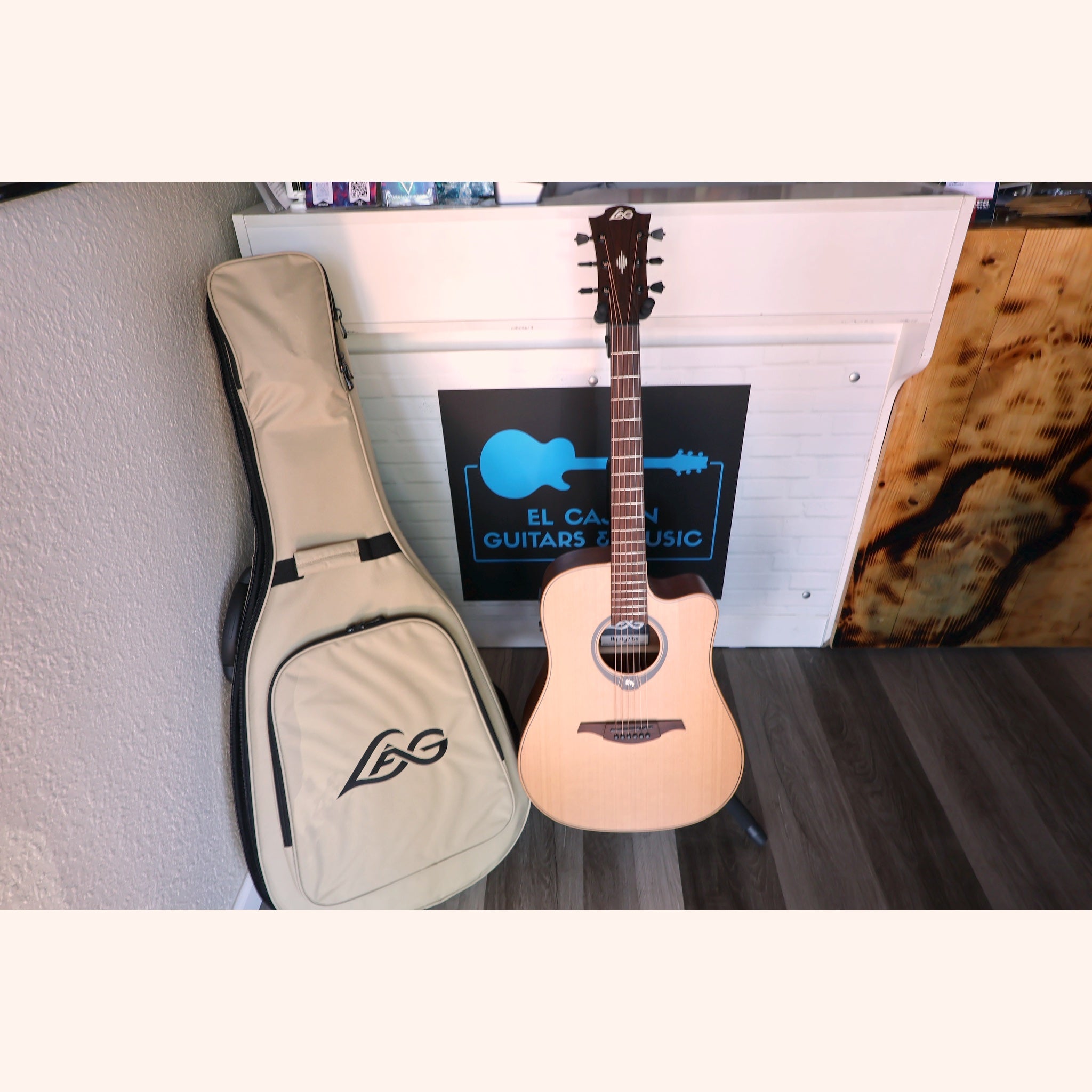 Lag HyVibe 10 Smart Guitar – Dreadnought Cutaway Acoustic-Electric with Bluetooth