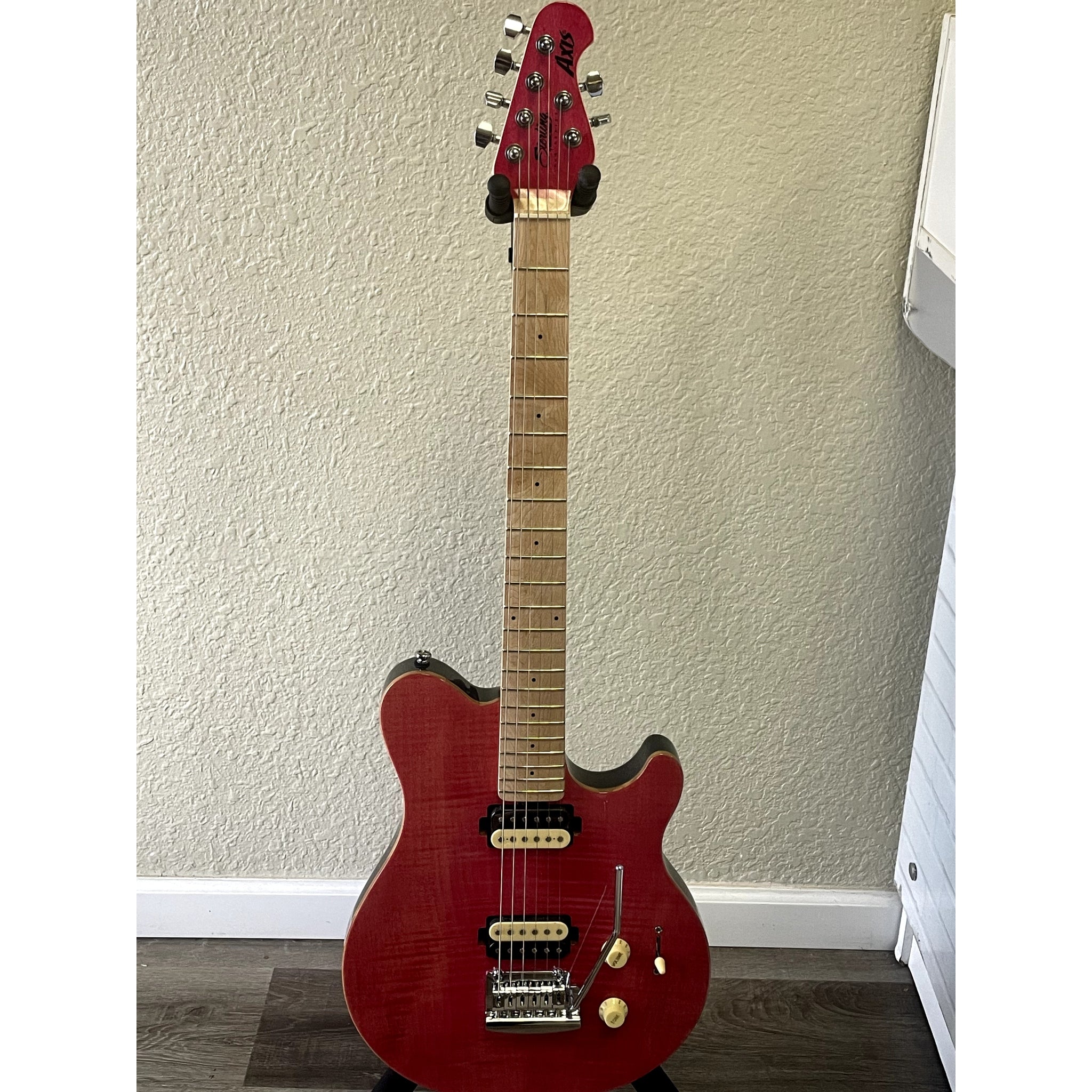 Body close‑up — flame maple figuring