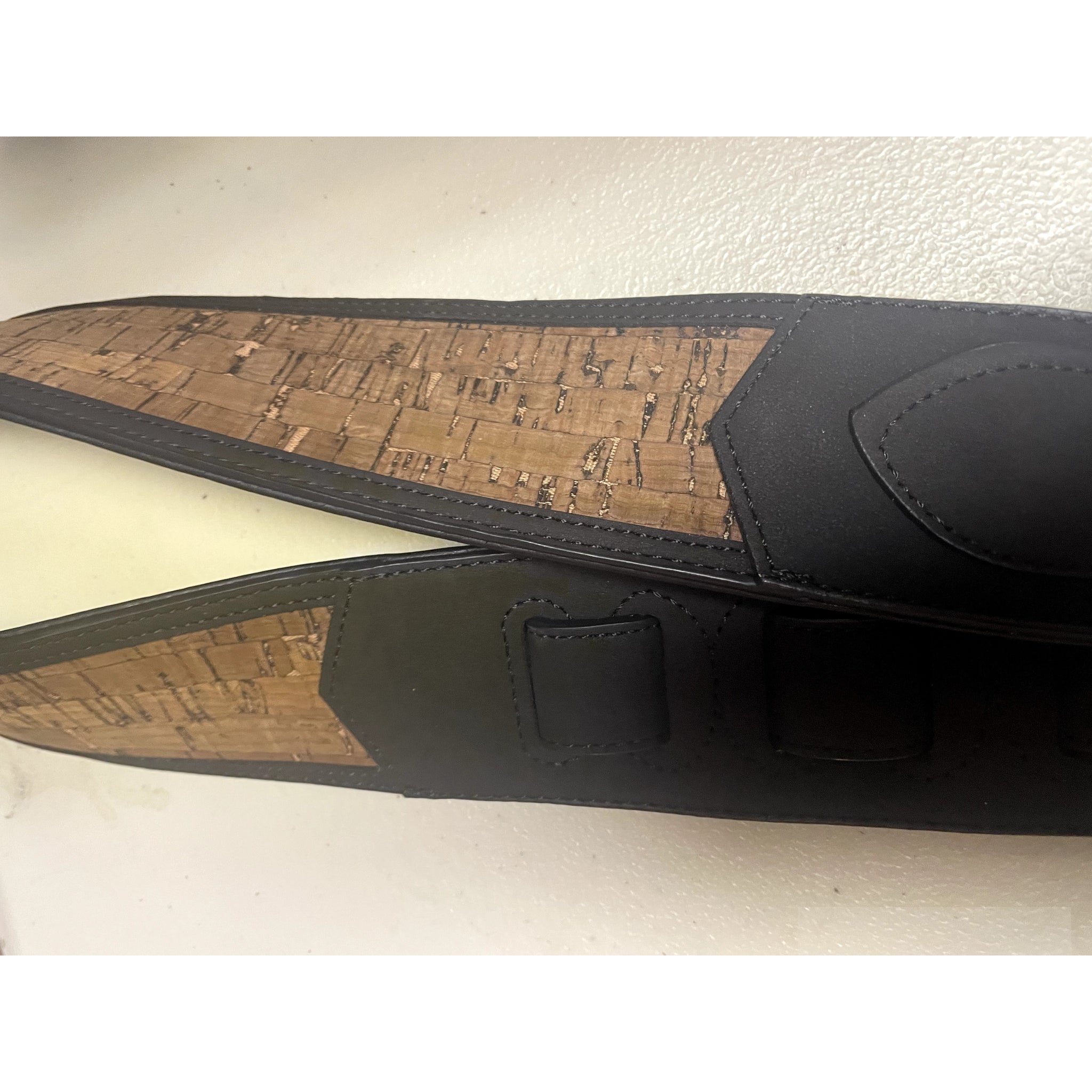 TETHERAX BFW WOODROW Recycled Wood Padded SODOLEATHER.