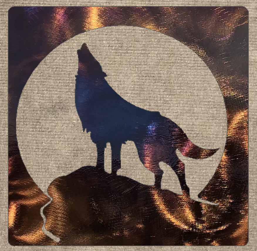 Wolf Howling on Hill in Square Metal Art (#123)