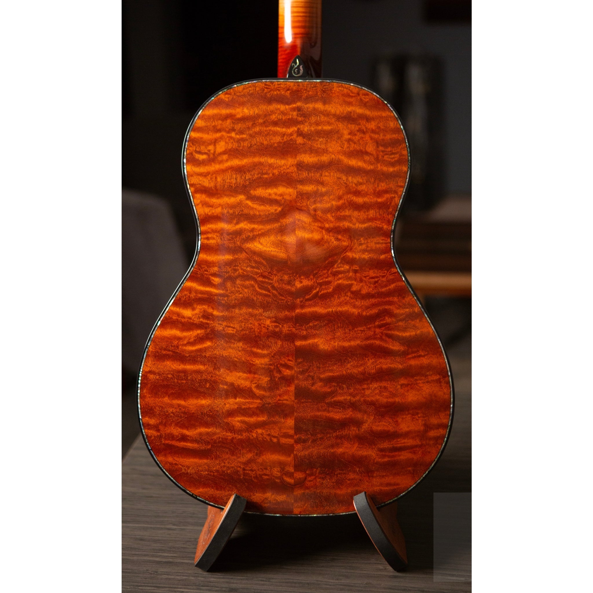 Bedell Private Reserve Parlor Lucky Strike Redwood – “The Tree” Mahogany - El Cajon Guitars and Music