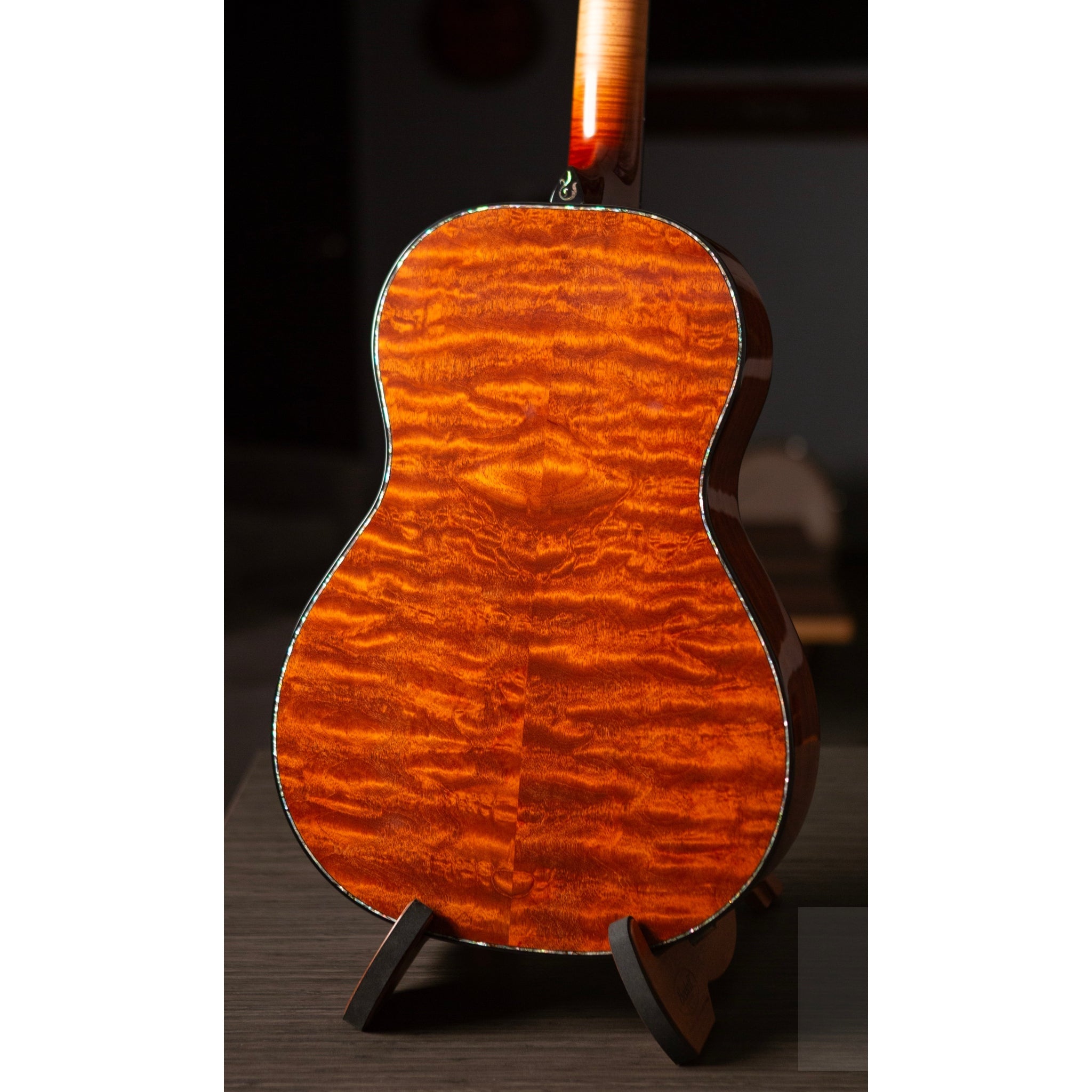 Bedell Private Reserve Parlor Lucky Strike Redwood – “The Tree” Mahogany - El Cajon Guitars and Music