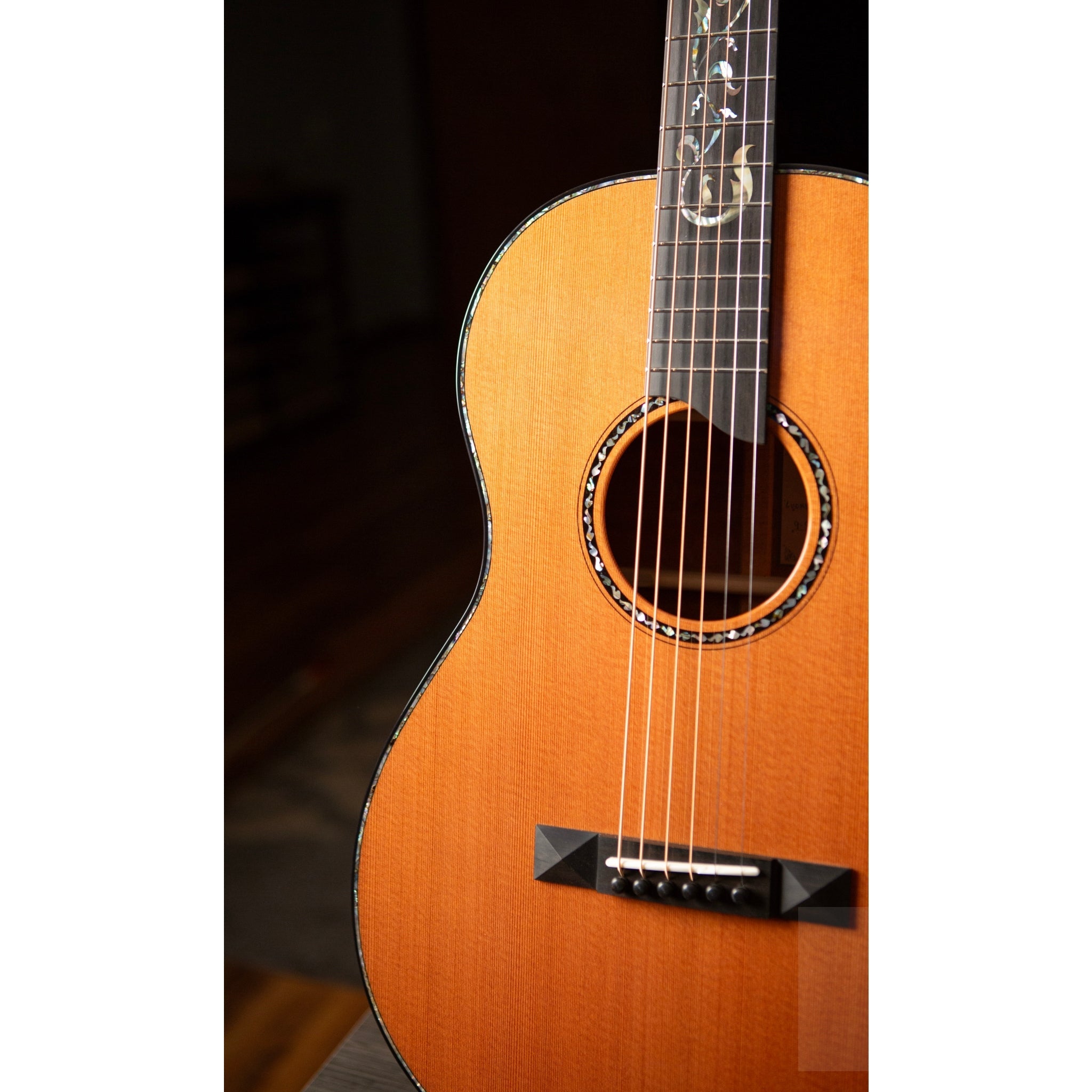 Bedell Private Reserve Parlor Lucky Strike Redwood – “The Tree” Mahogany - El Cajon Guitars and Music