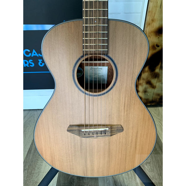 Breedlove Companion Red Cedar & Mahogany Discovery S - El Cajon Guitars and Music