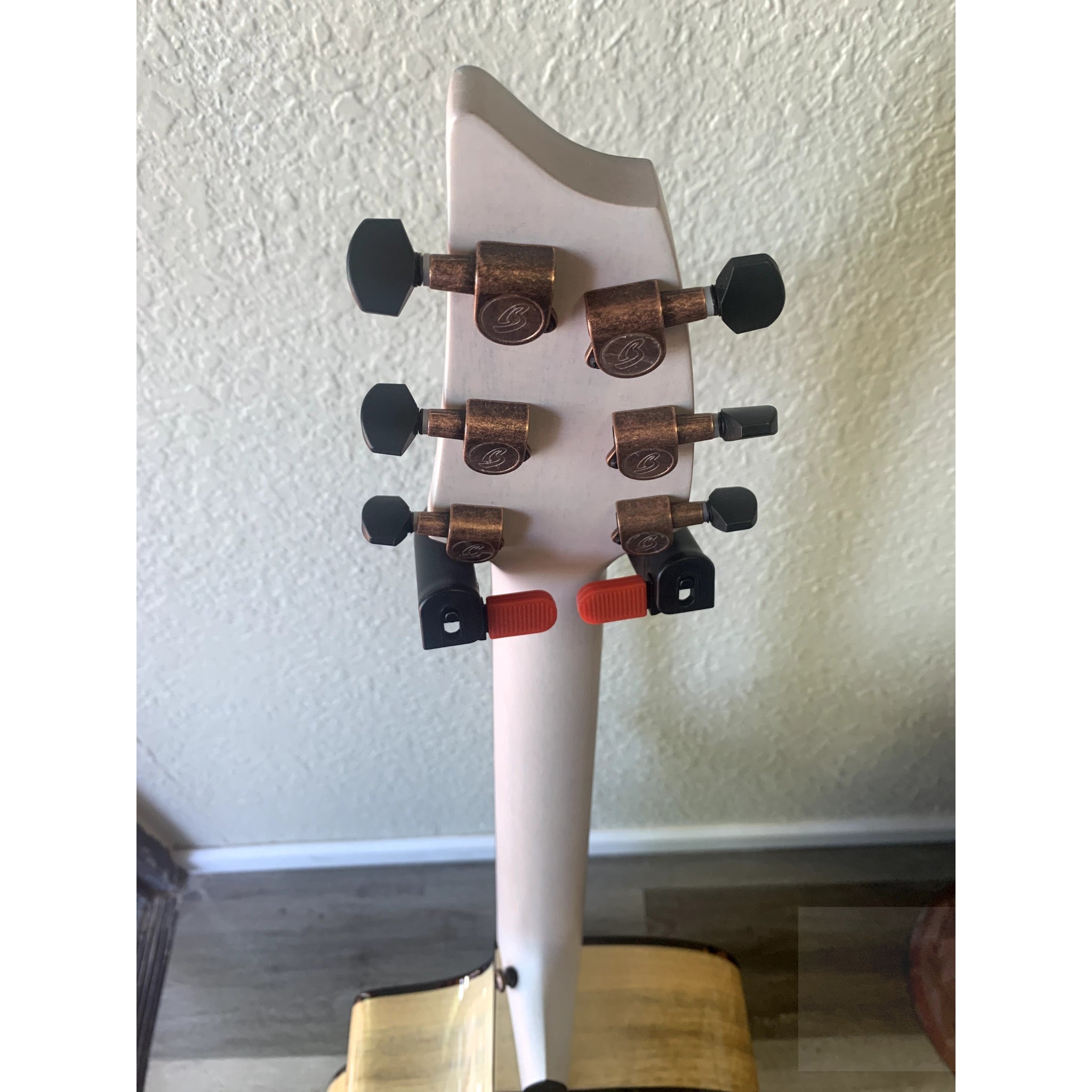 Breedlove Limited Edition Pursuit Exotic S Concert White Sand CE Myrtlewood - Myrtlewood - El Cajon Guitars and Music