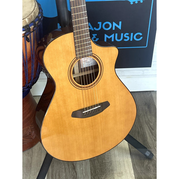 Breedlove Performer Pro Concert Thinline Aged Toner CE European - EI Rosewood - Hardshell Case Included - El Cajon Guitars and Music