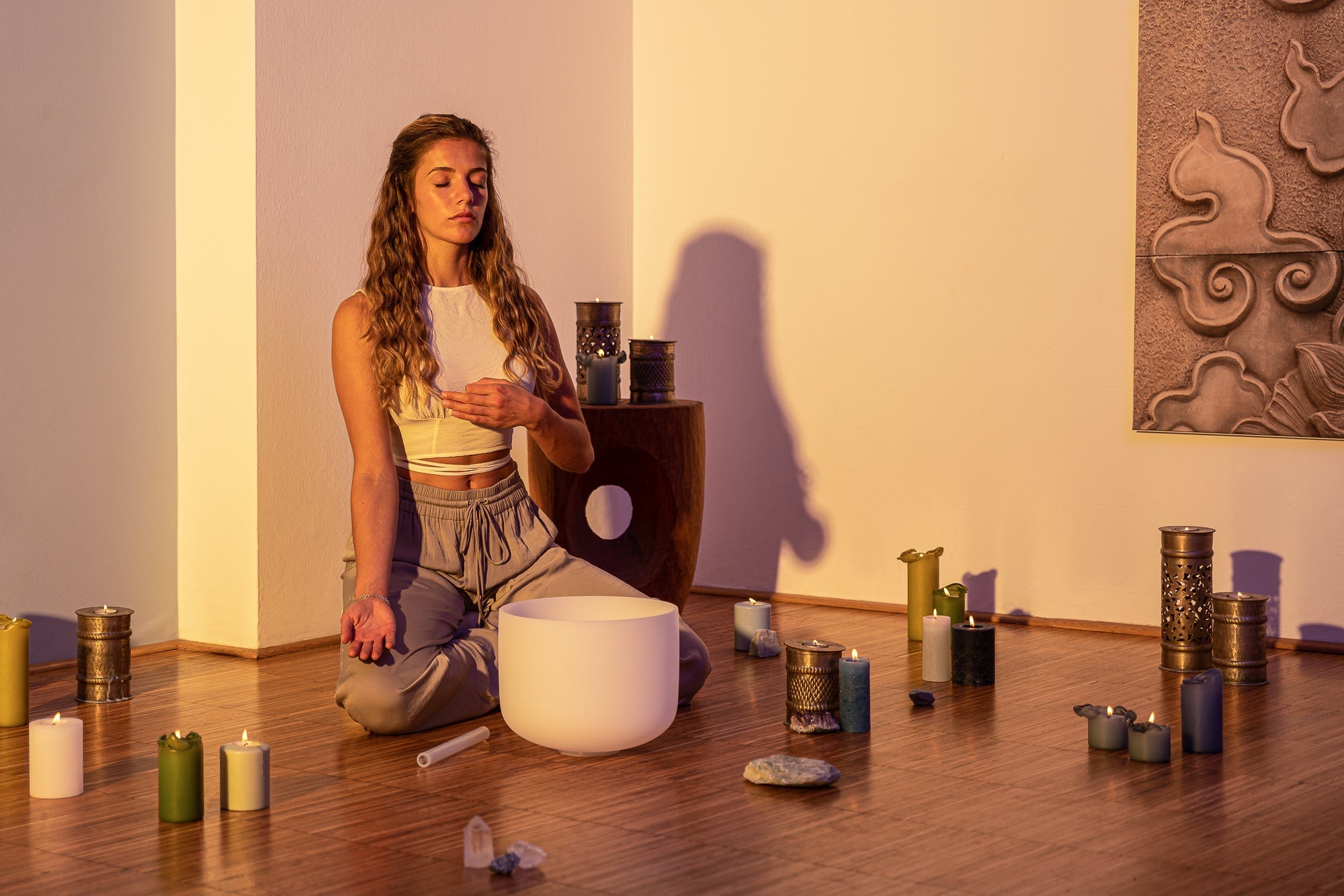 432 Hz Crystal Singing Bowl Chakra Set - 7 Pure White Quartz Bowls (8