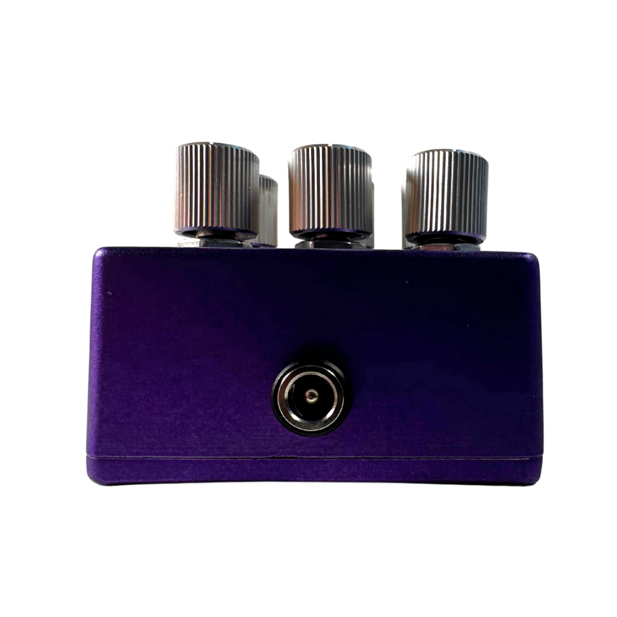 Tuller Audio Man of War Distortion Pedal - power jack