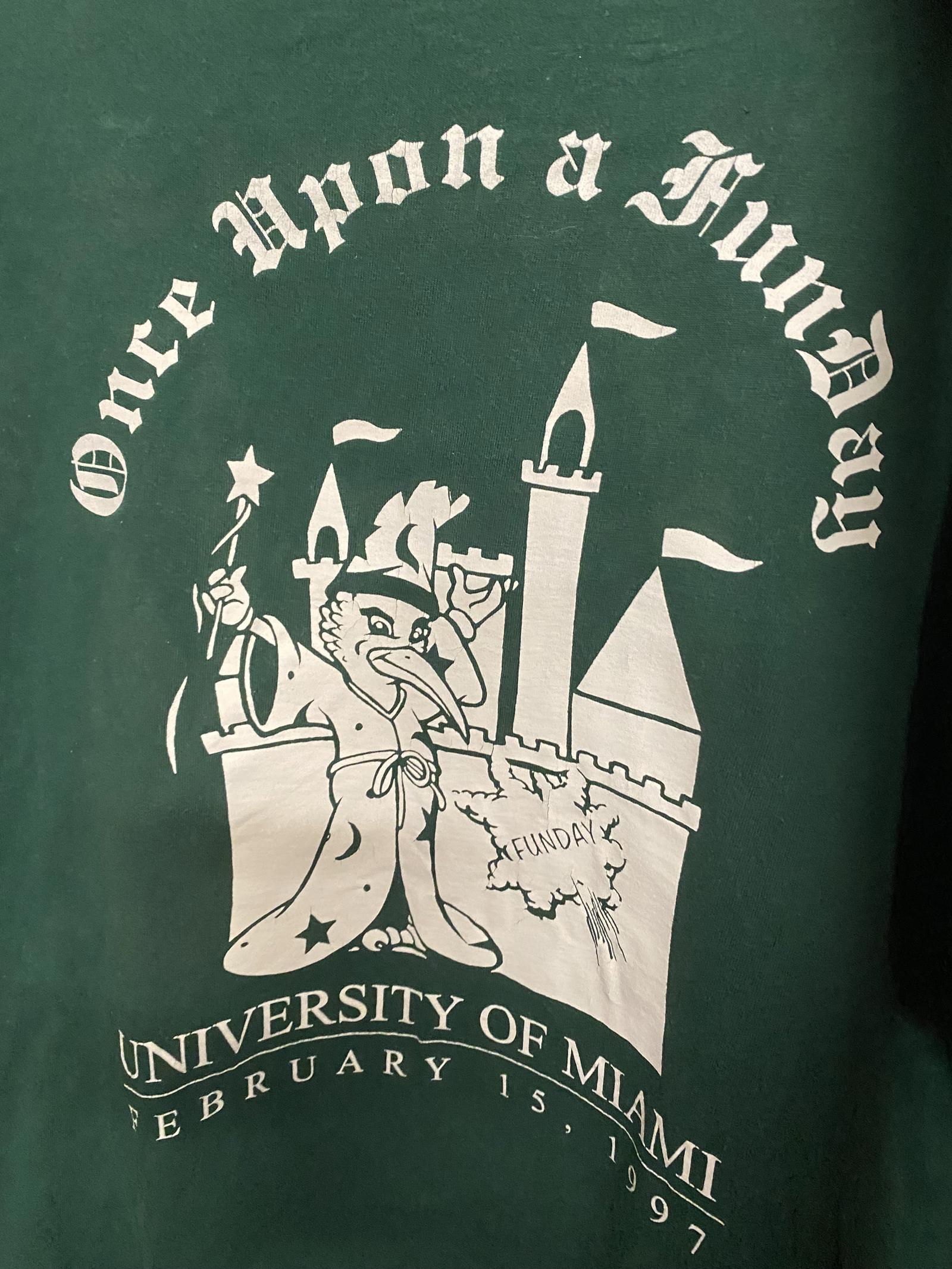Vintage University of Miami 1997 T-shirt - Pelican @ Disney
