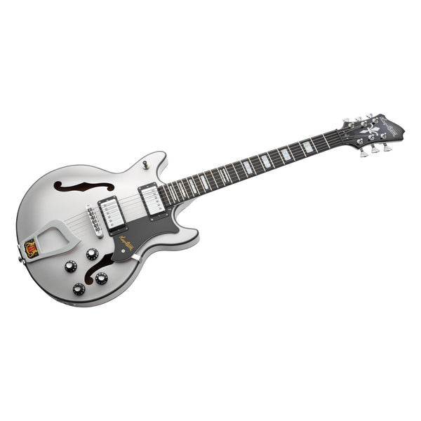 Hagstrom Alvar Swedish Frost body and f-hole detail