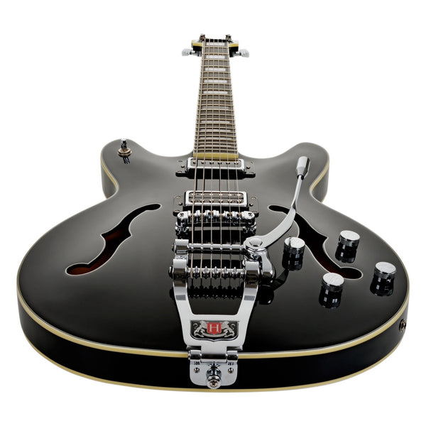 Hagstrom Tremar Viking Baritone Deluxe Black Gloss pickups detail
